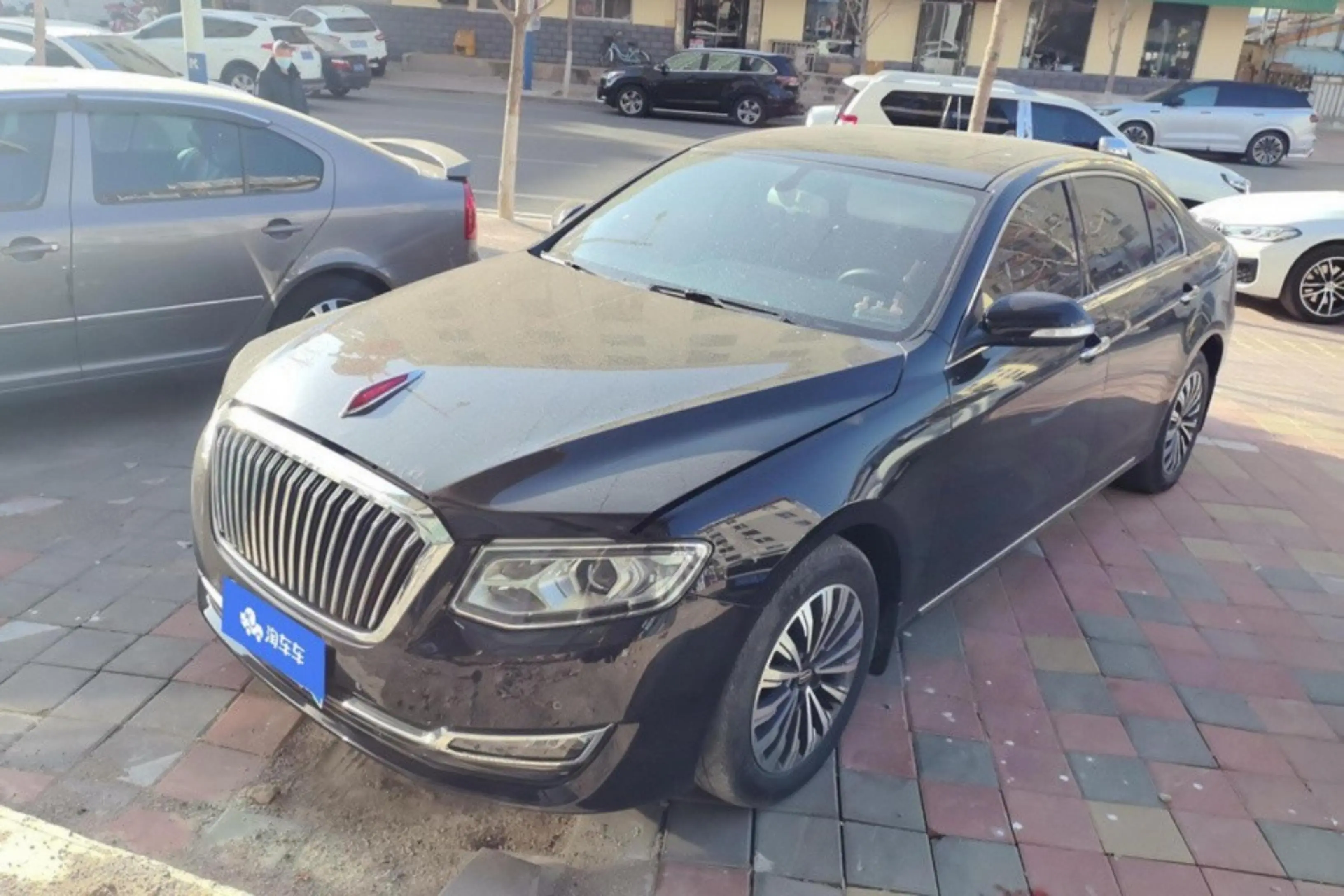 Hongqi H7  из Китая
