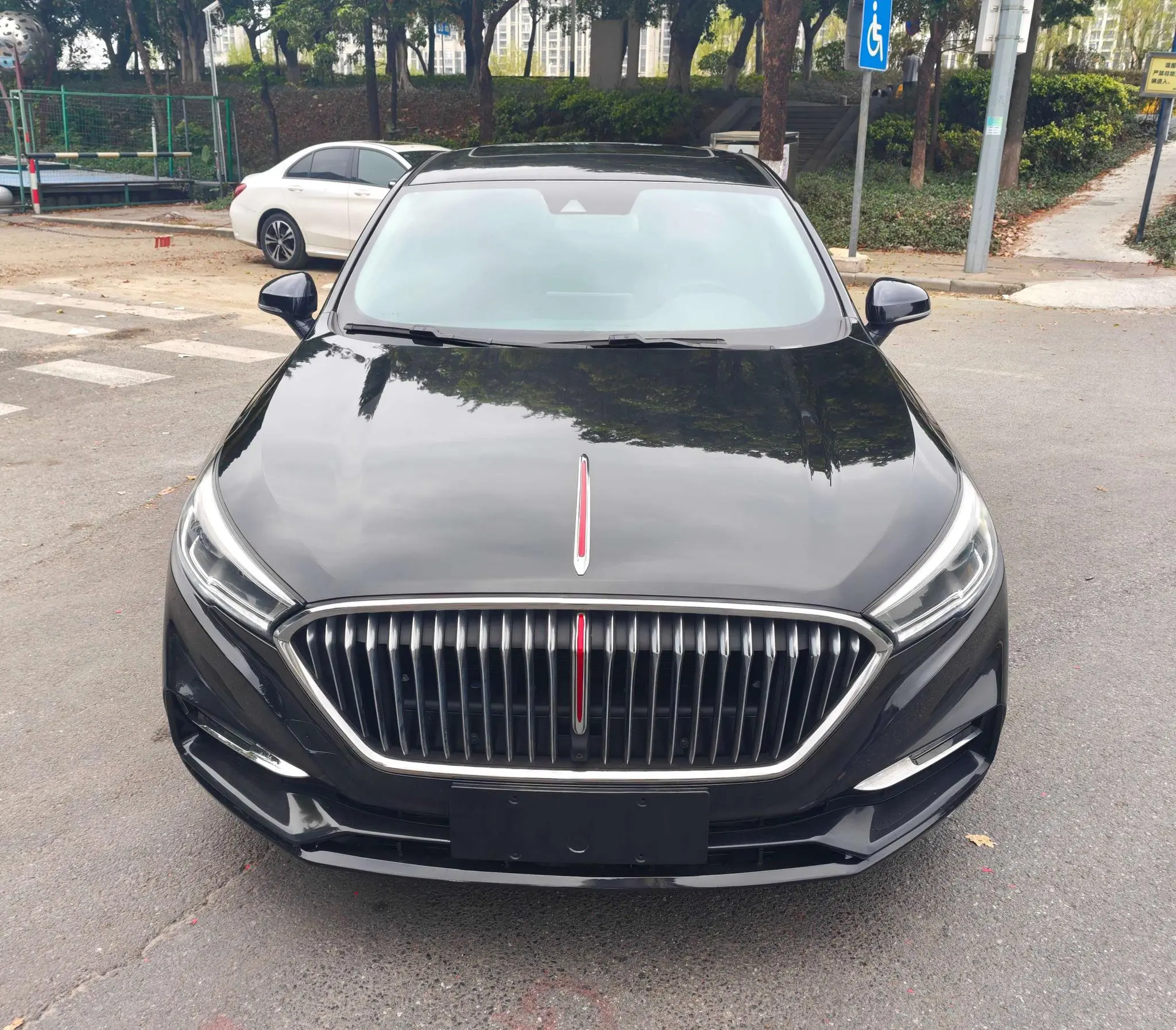 Hongqi H5 classic  из Китая