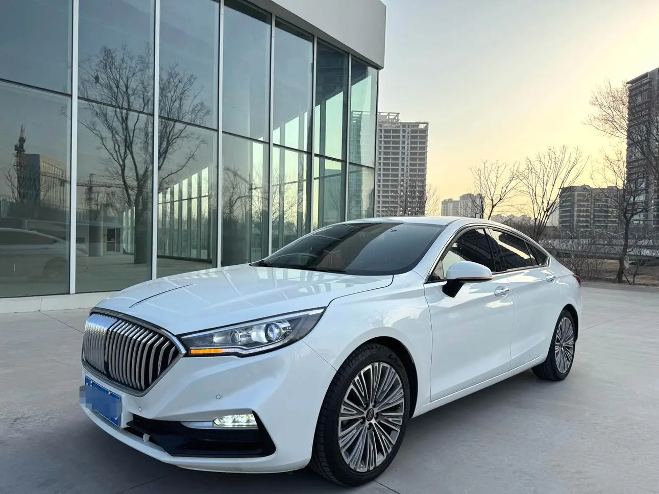 Hongqi H5 classic  из Китая