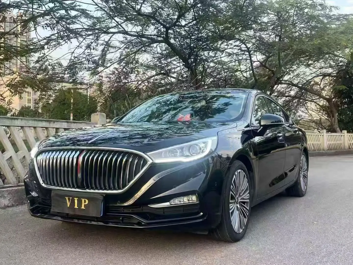 Hongqi H5 classic  из Китая