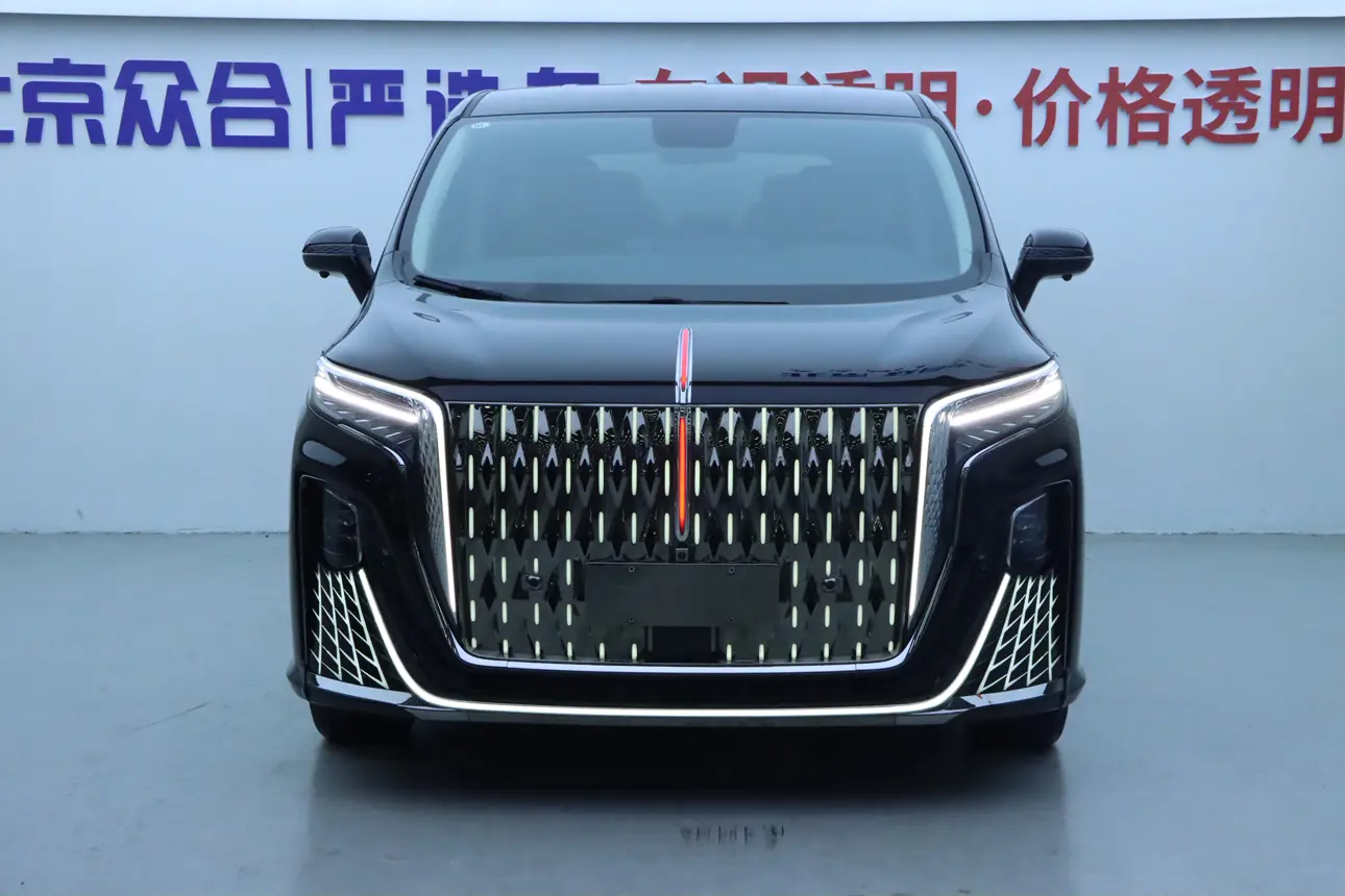 Hongqi HQ9  из Китая