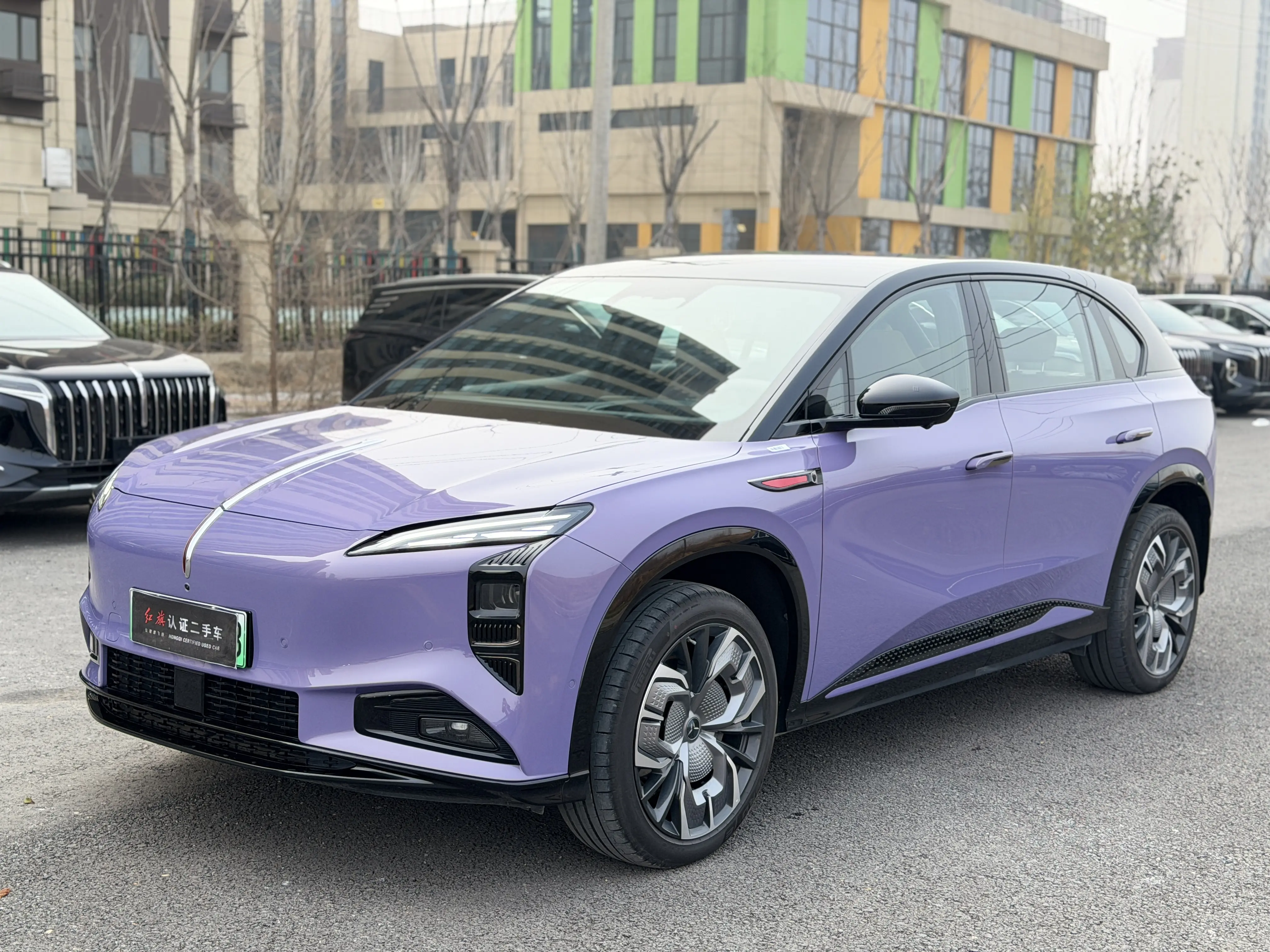 Hongqi Red Flag Tiangong 08  из Китая