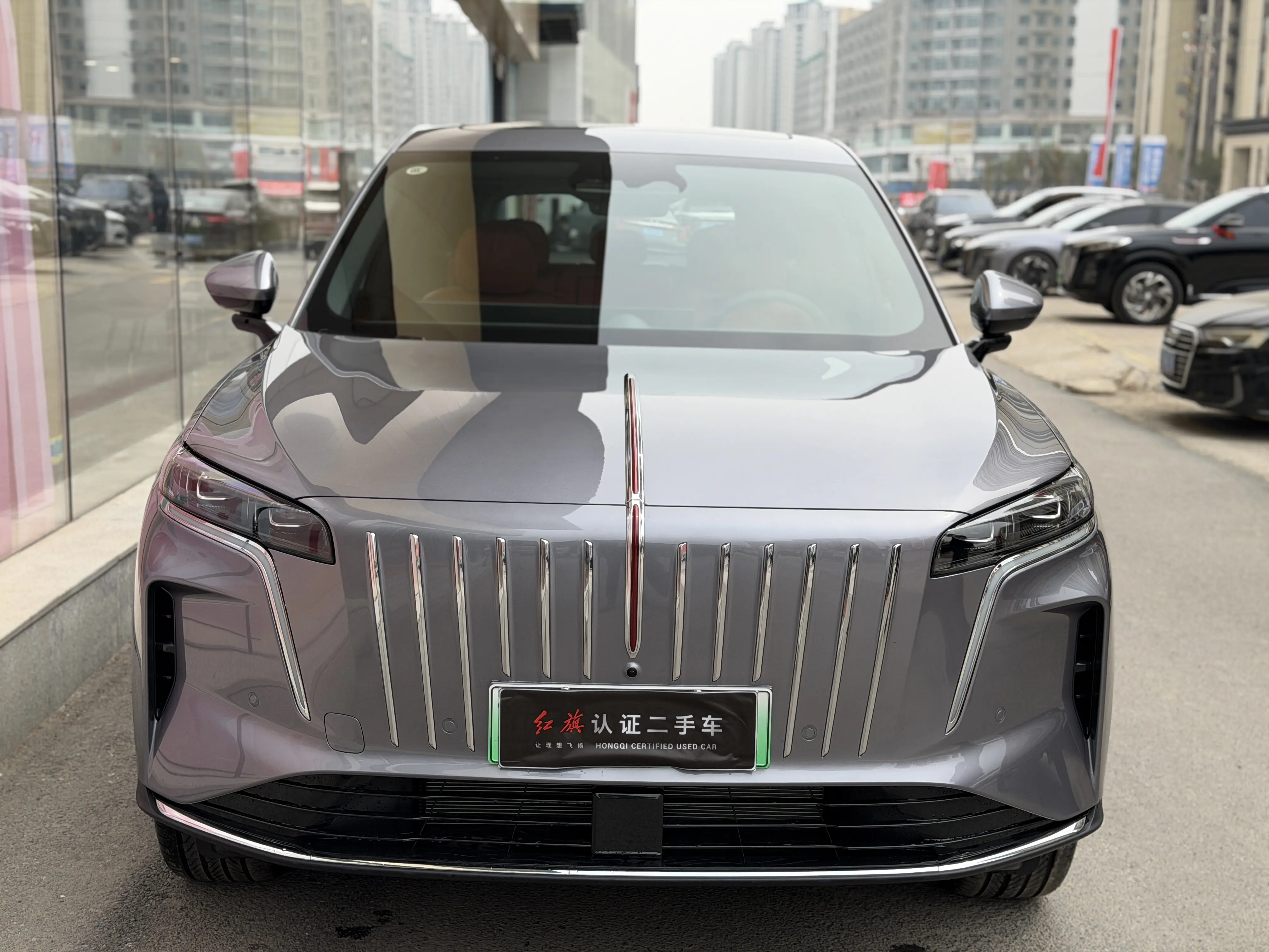 Hongqi HS6 PHEV  из Китая