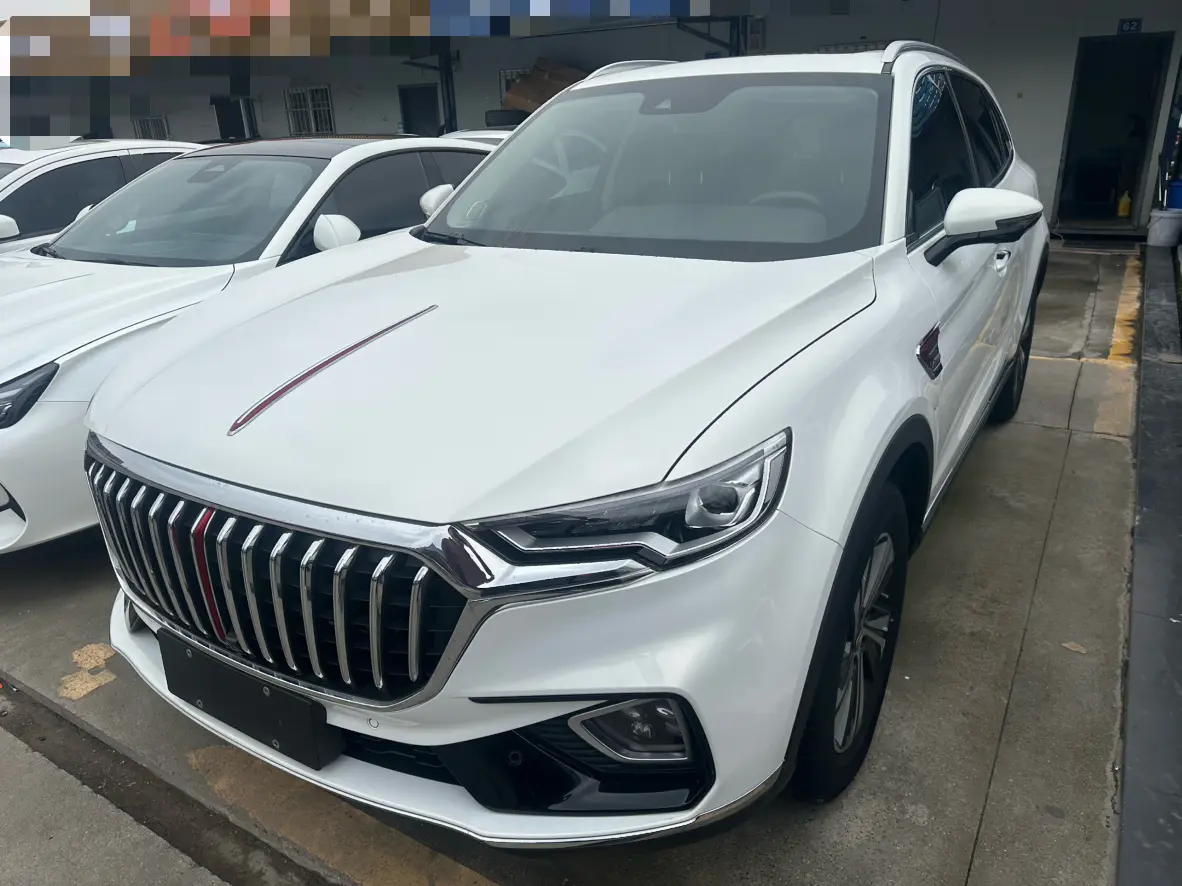 Hongqi HS5  из Китая