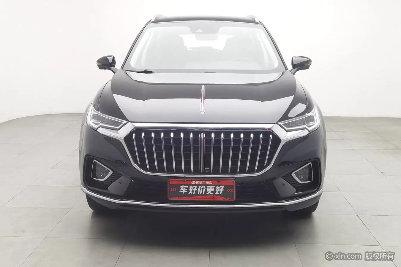 Hongqi HS5  из Китая