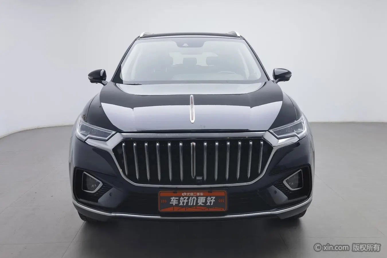 Hongqi HS5  из Китая