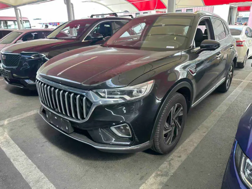 Hongqi HS5  из Китая