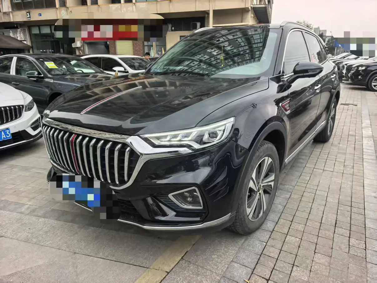 Hongqi HS5  из Китая