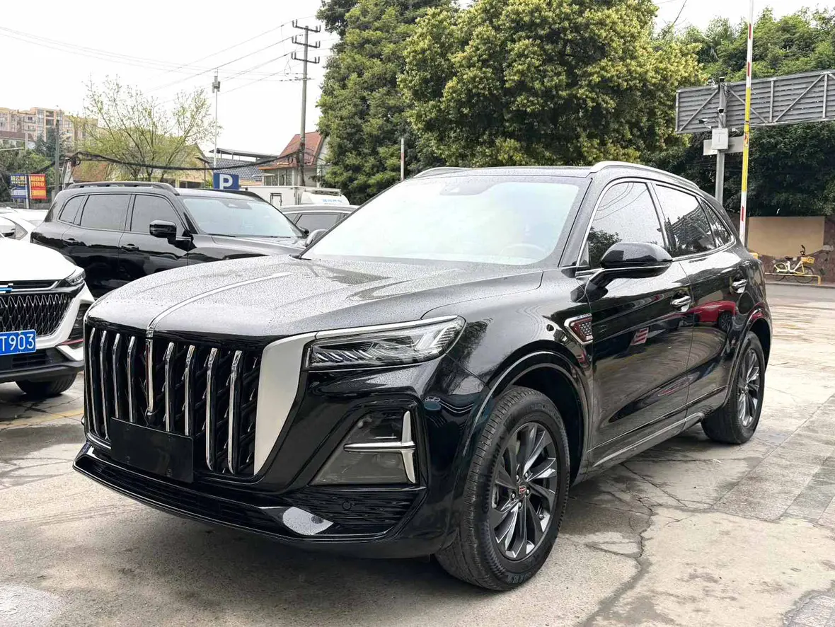 Hongqi HS5  из Китая