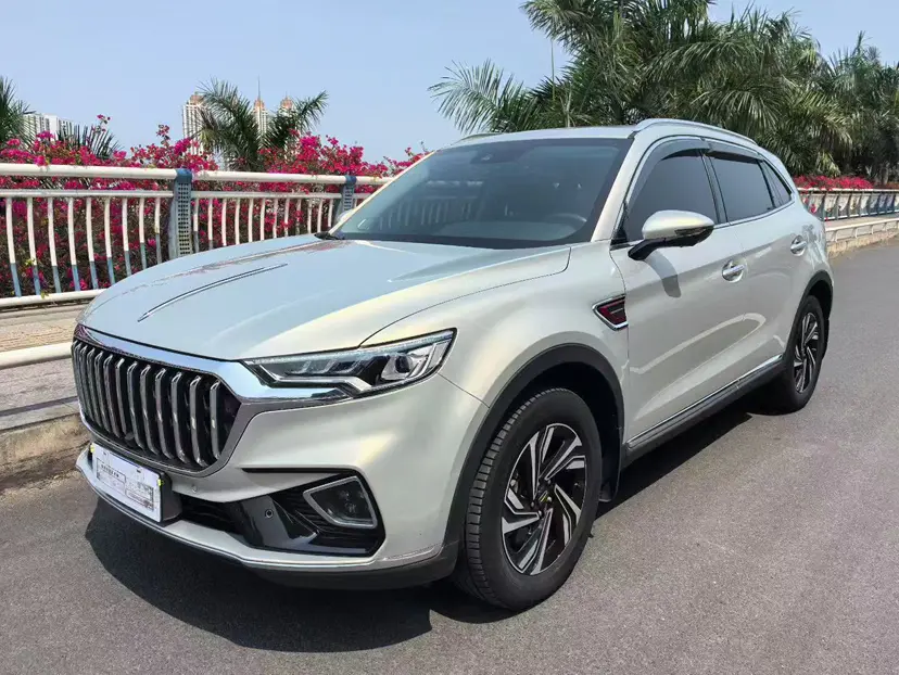 Hongqi HS5  из Китая