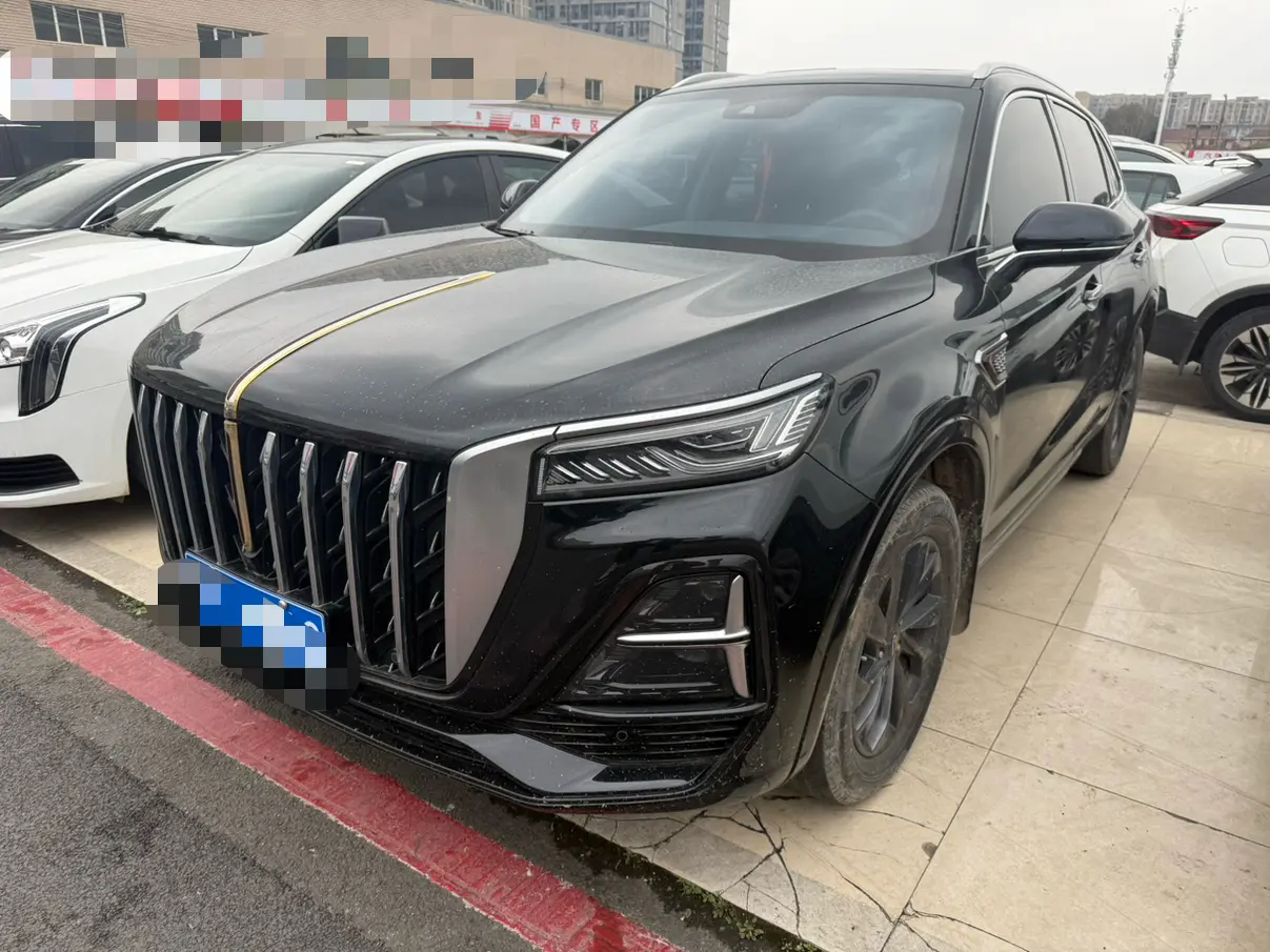 Hongqi HS5  из Китая