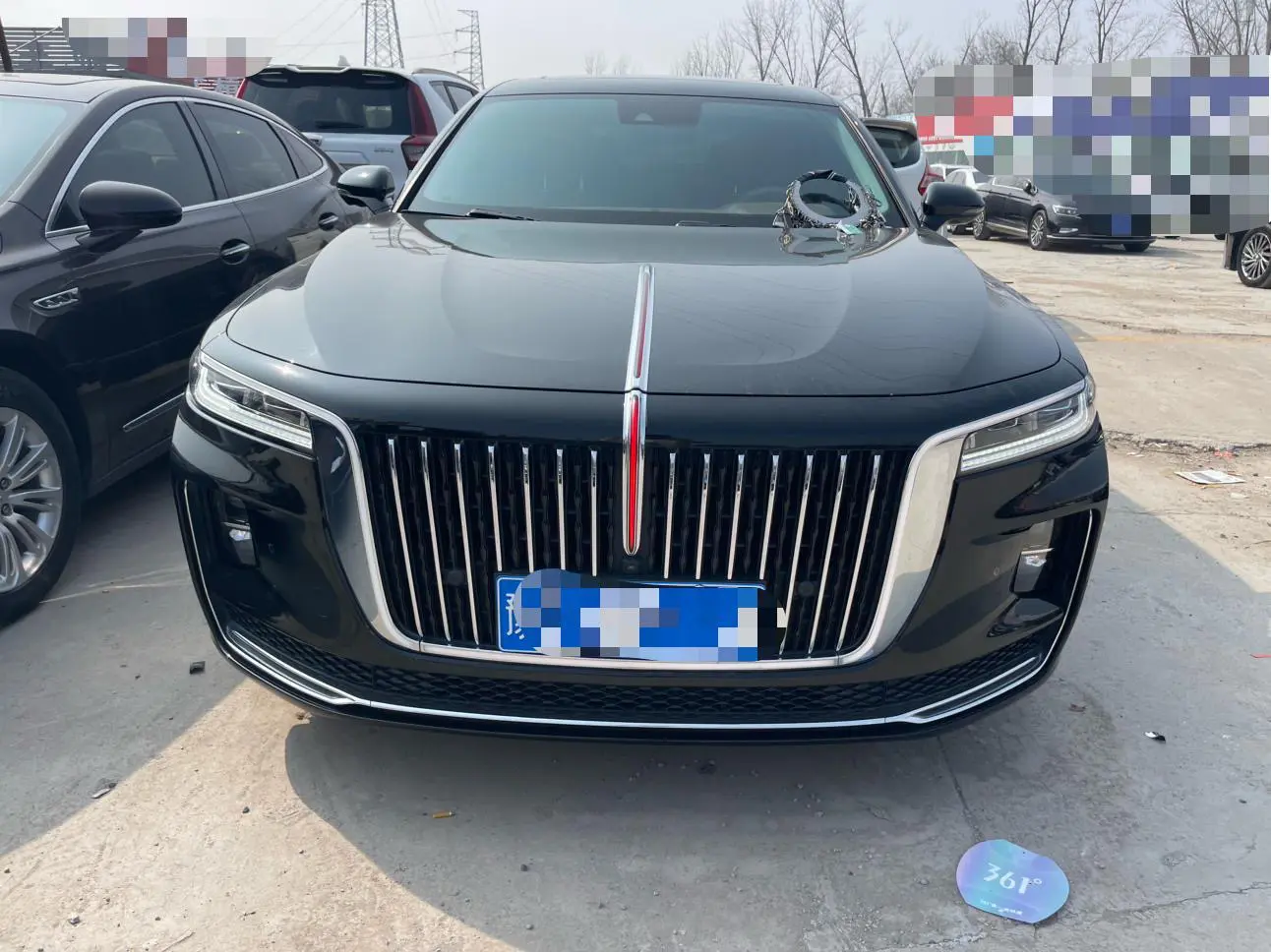 Hongqi H9  из Китая
