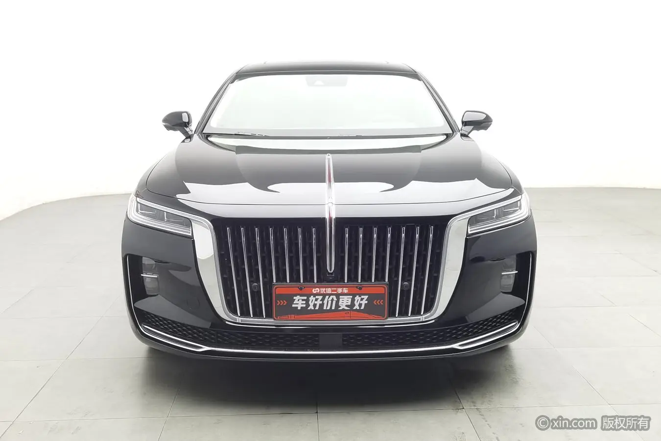 Hongqi H9  из Китая