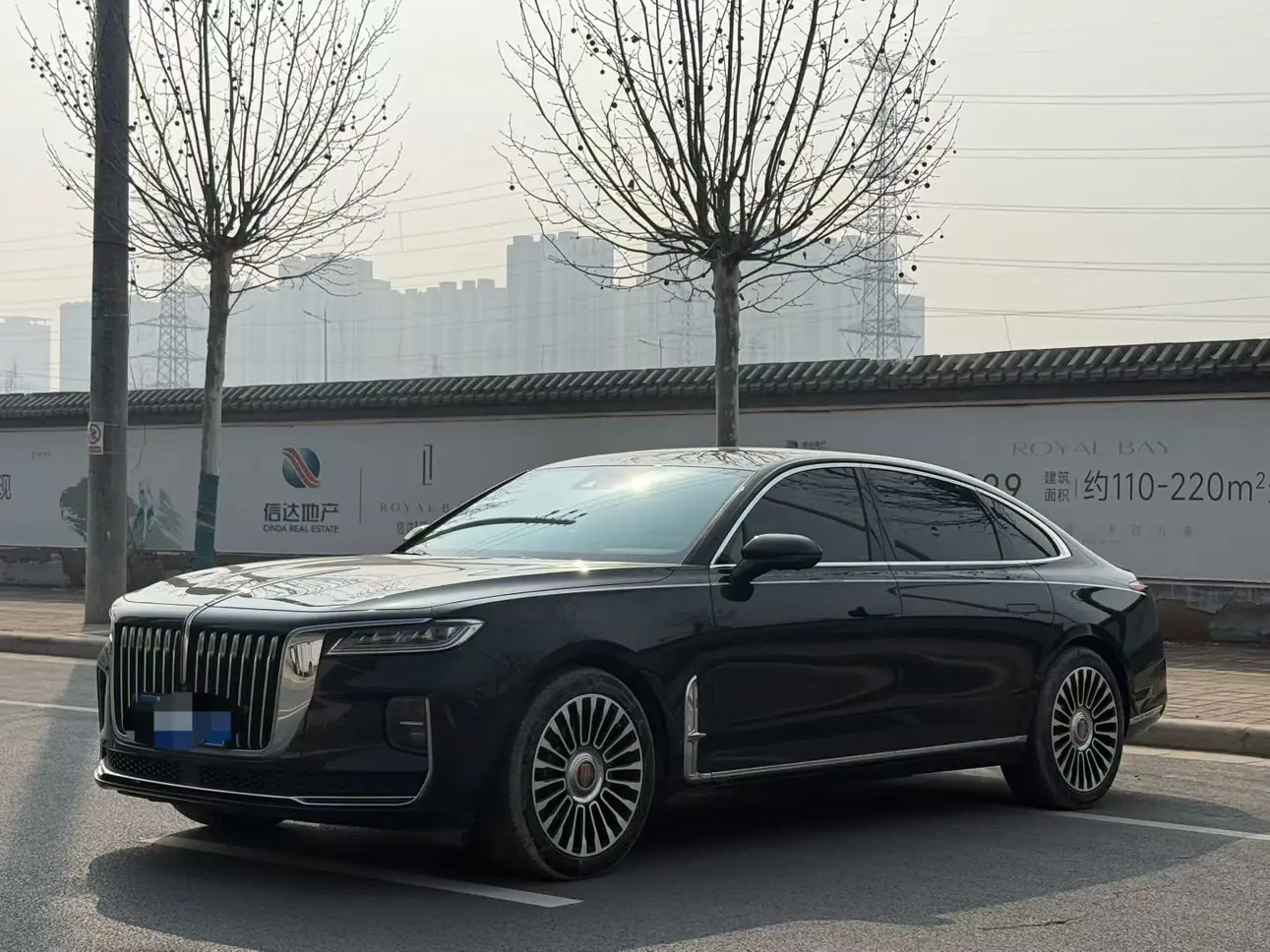 Hongqi H9  из Китая