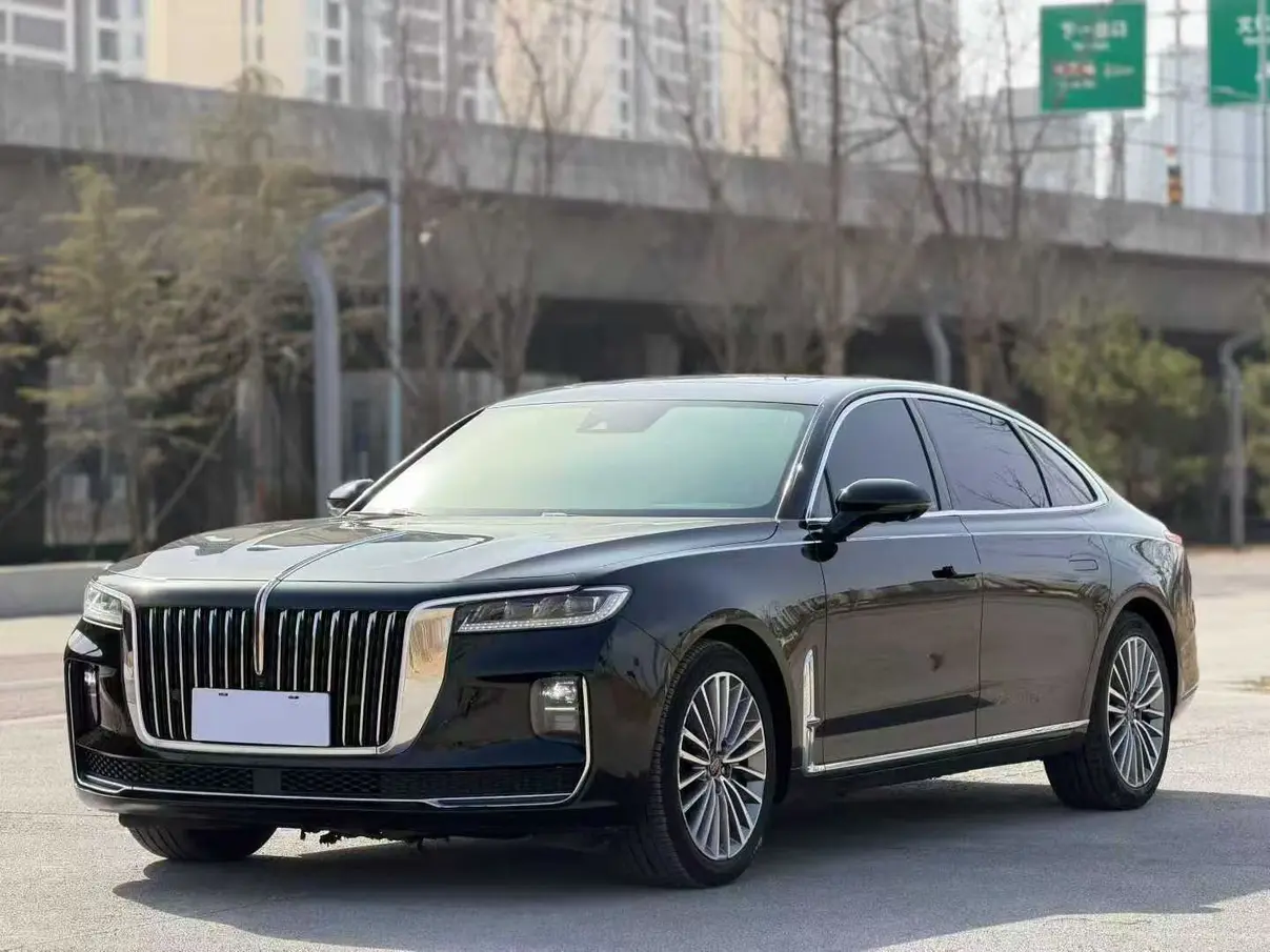 Hongqi H9  из Китая
