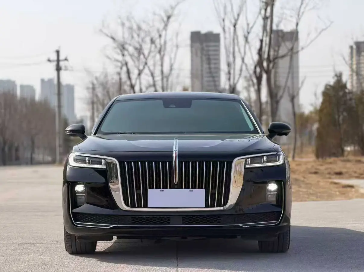 Hongqi H9  из Китая