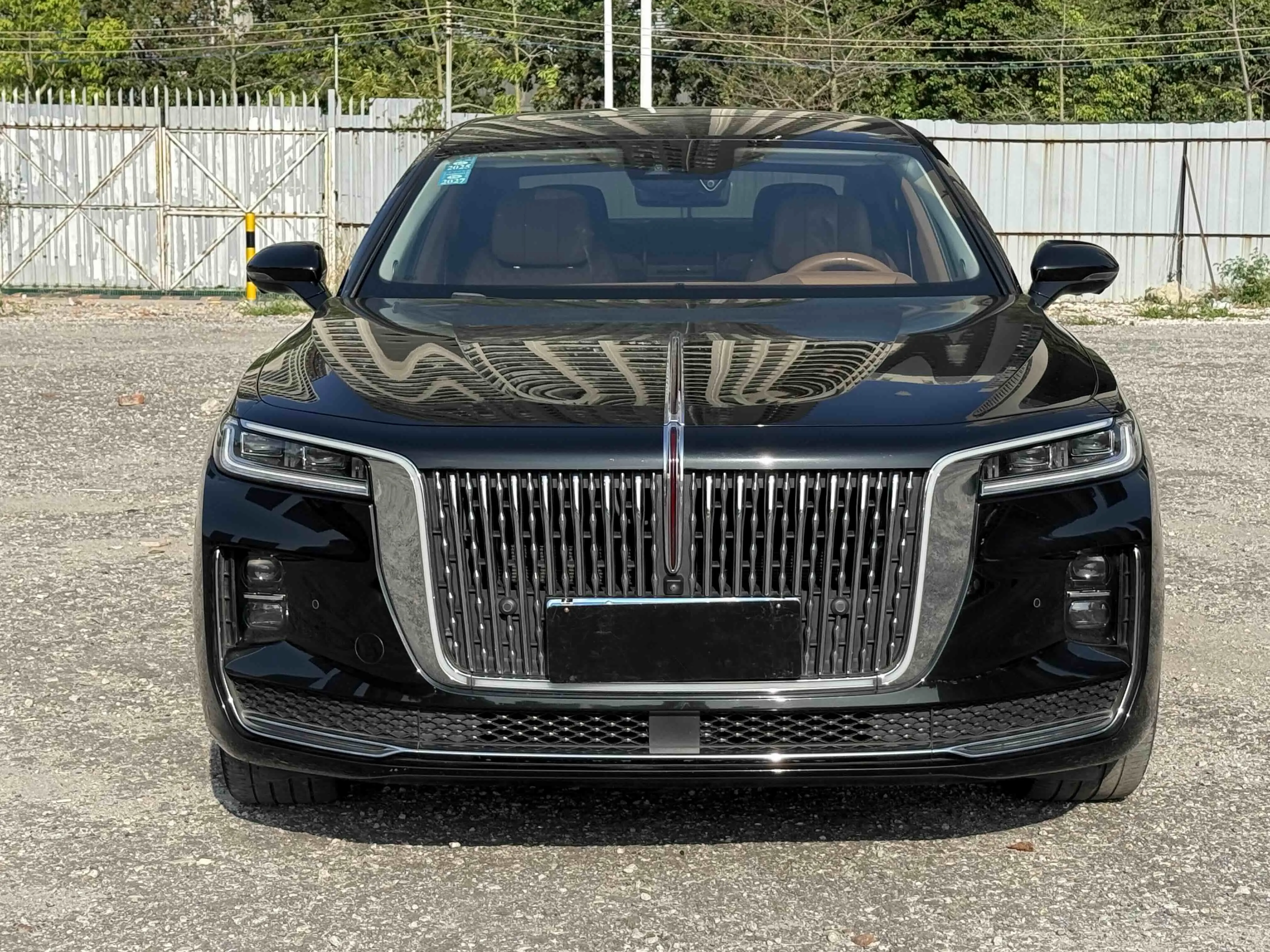 Hongqi H9  из Китая