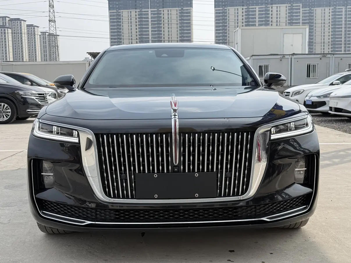 Hongqi H9  из Китая
