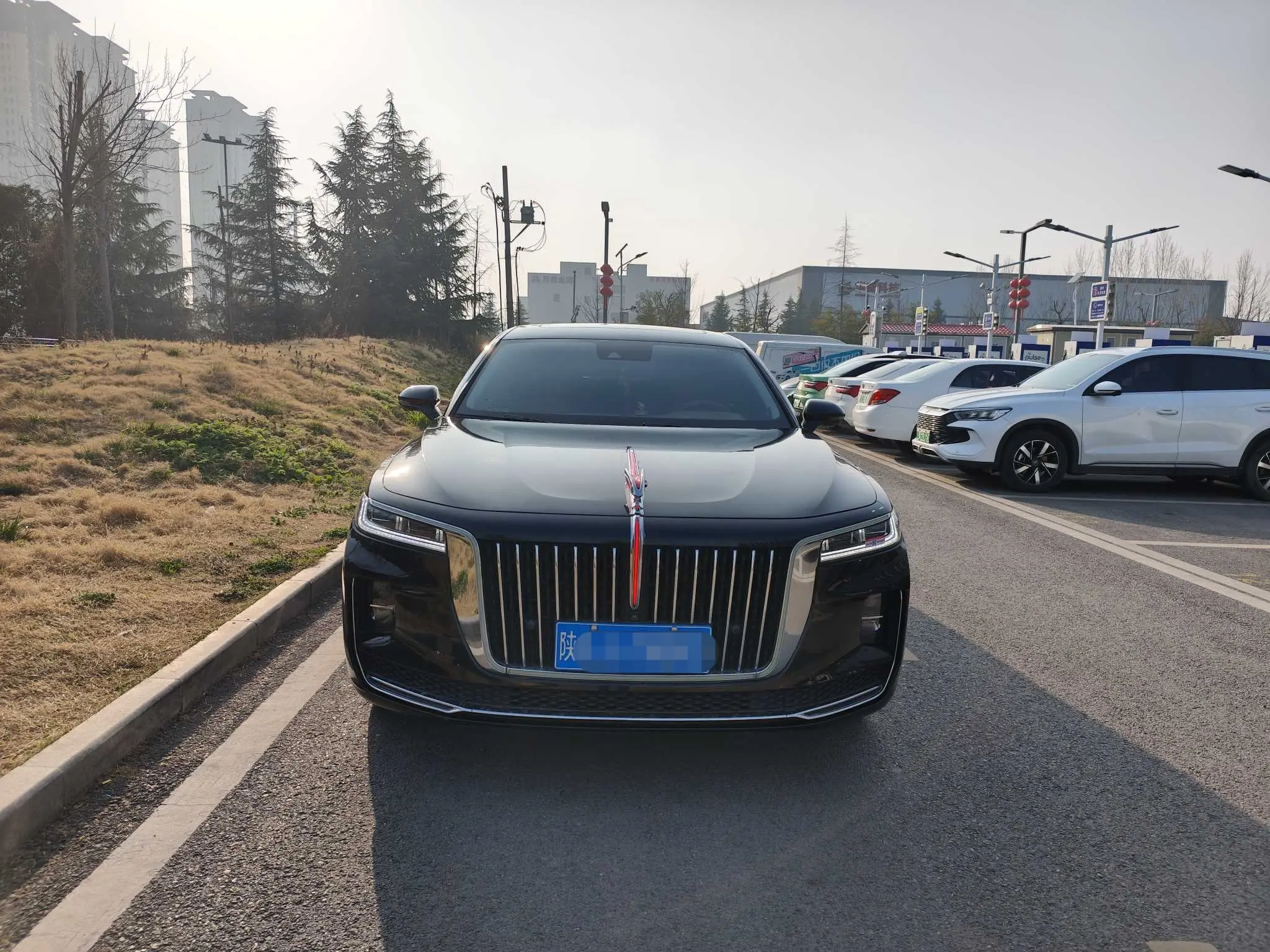 Hongqi H9  из Китая