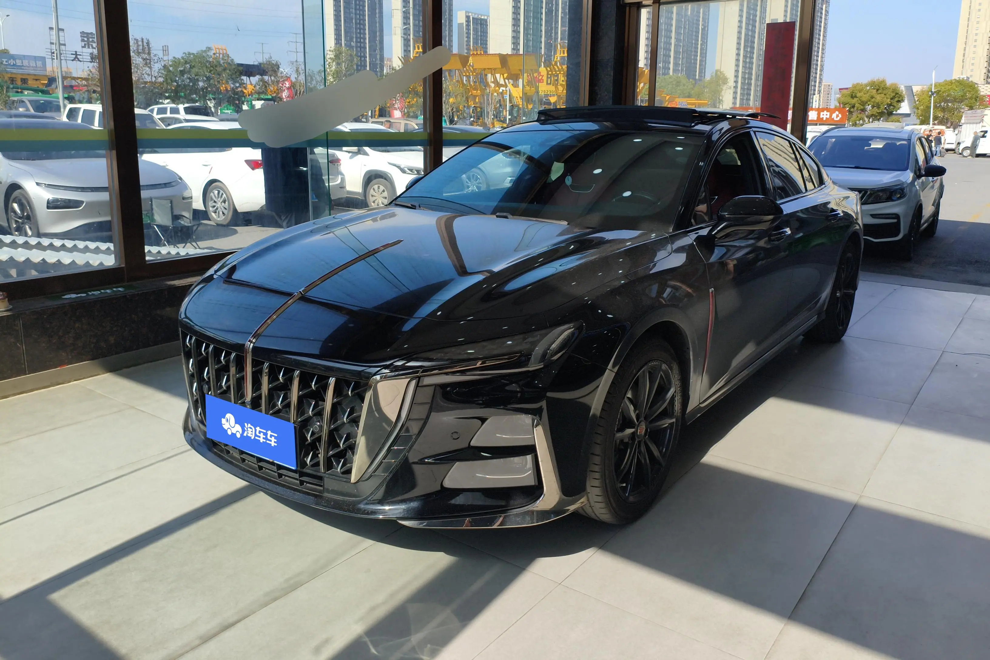 Hongqi H6  из Китая