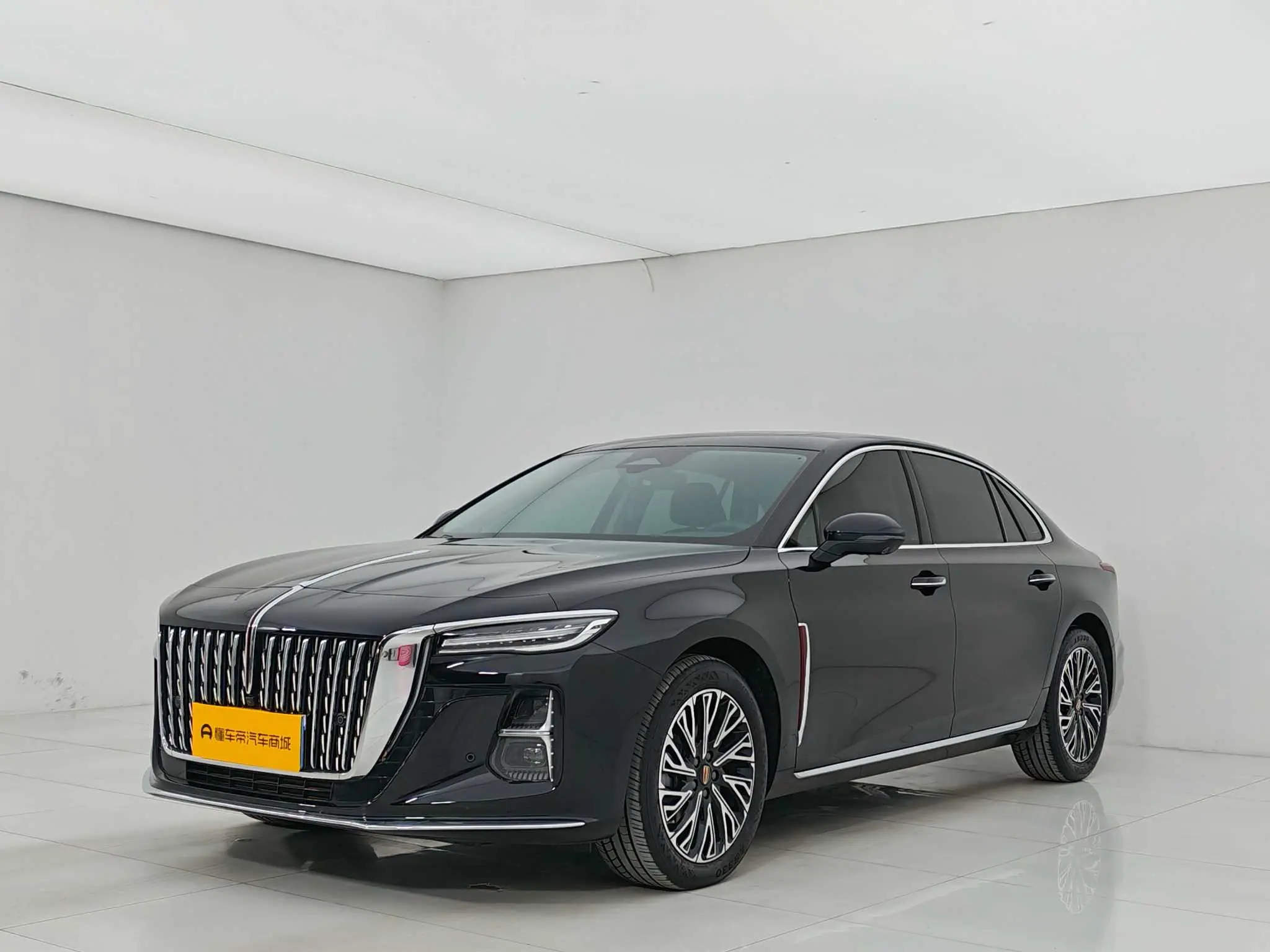 Hongqi H5  из Китая