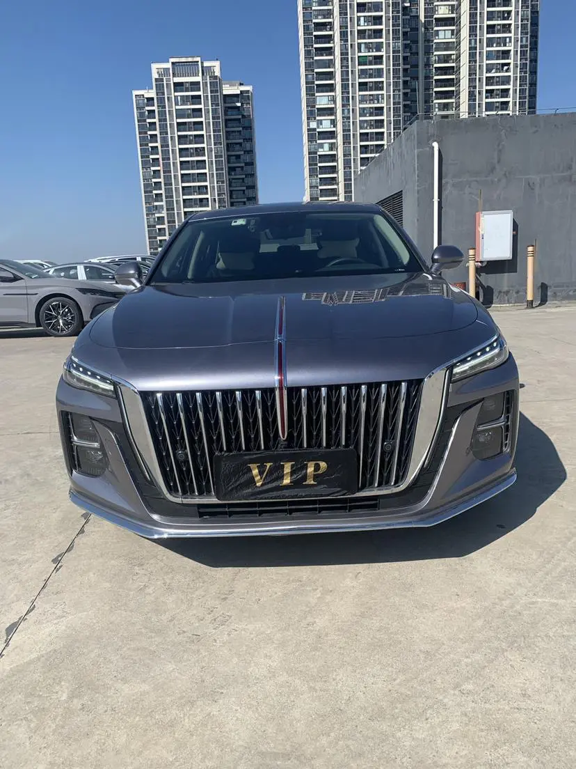 Hongqi H5  из Китая