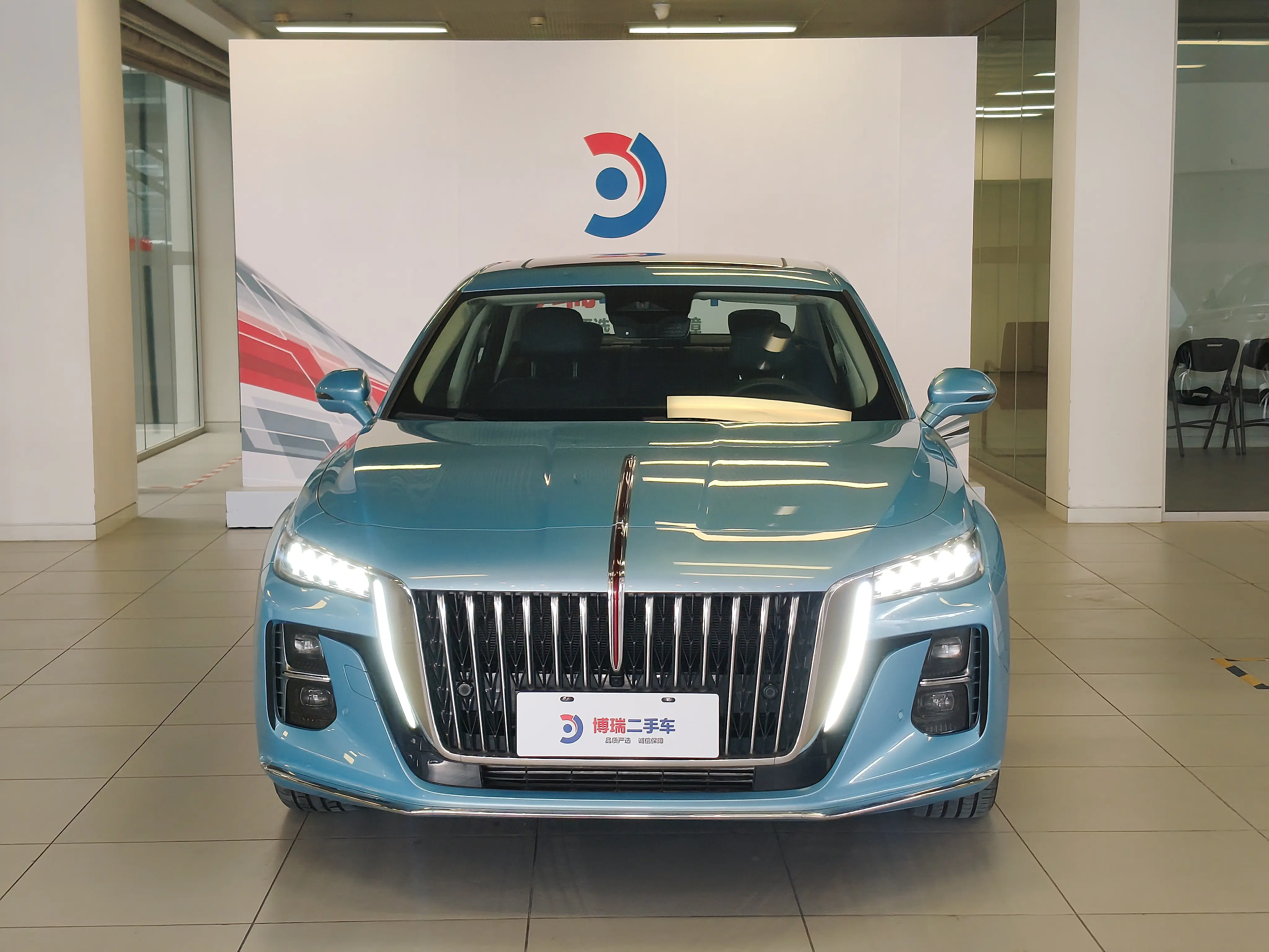 Hongqi H5  из Китая