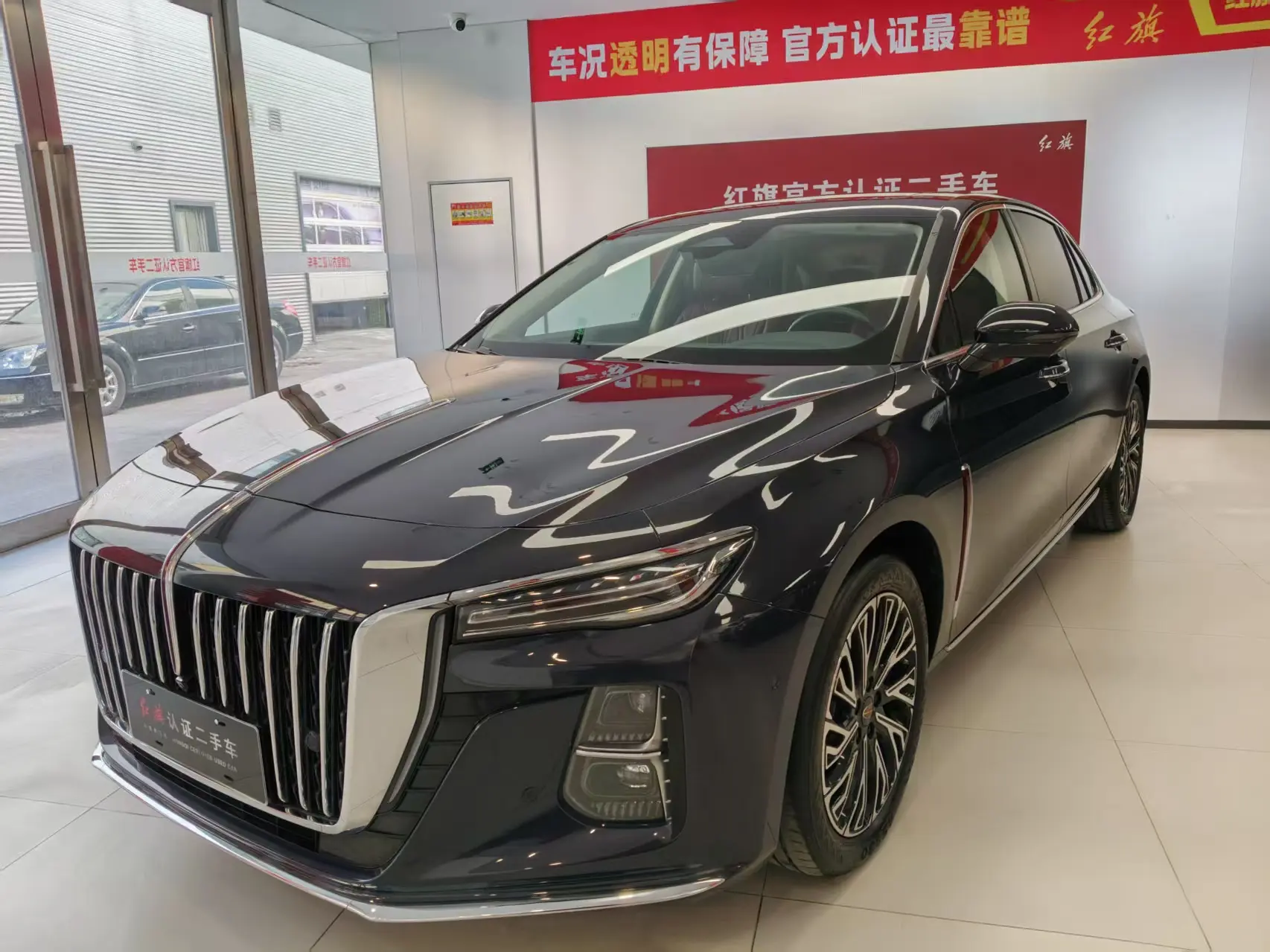 Hongqi H5  из Китая