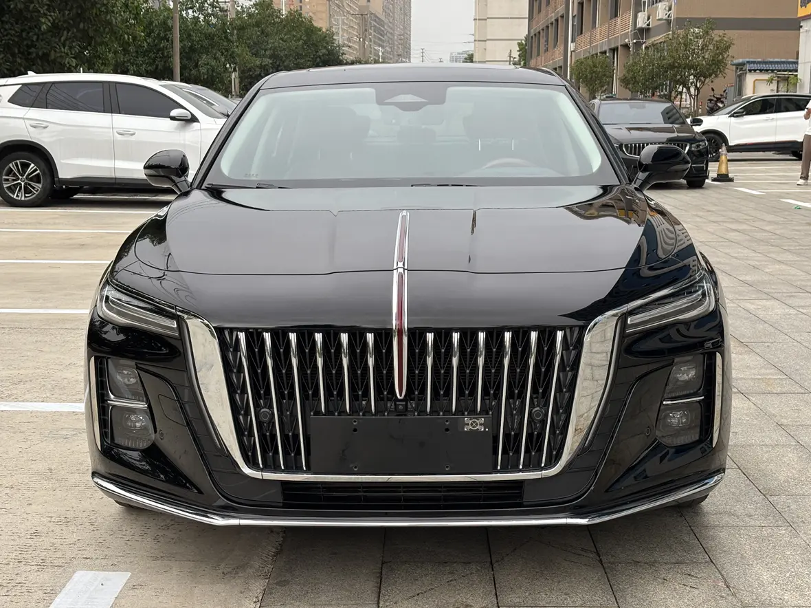 Hongqi H5  из Китая