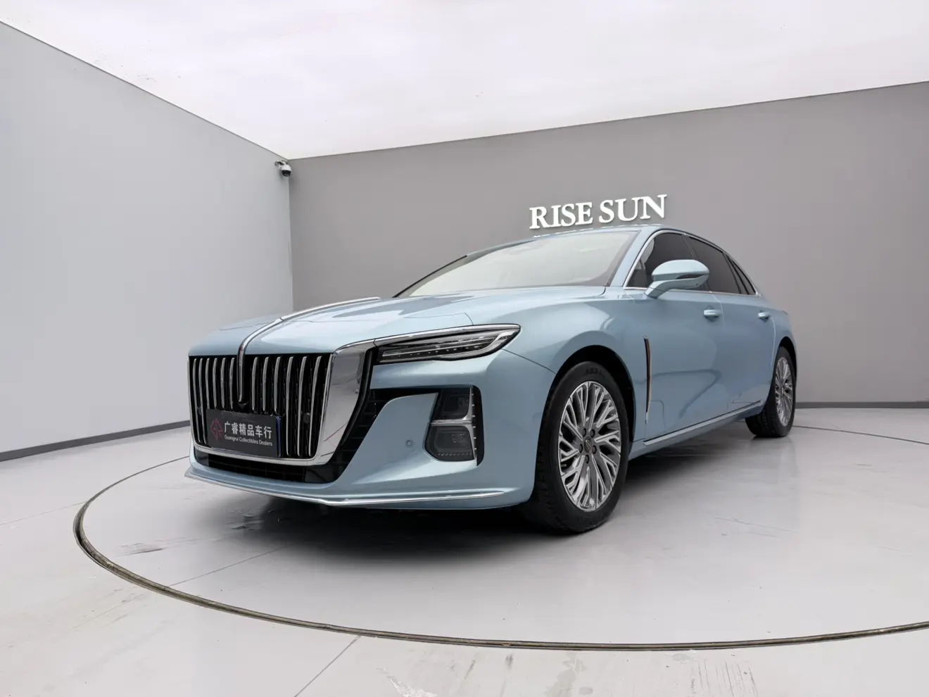 Hongqi H5  из Китая