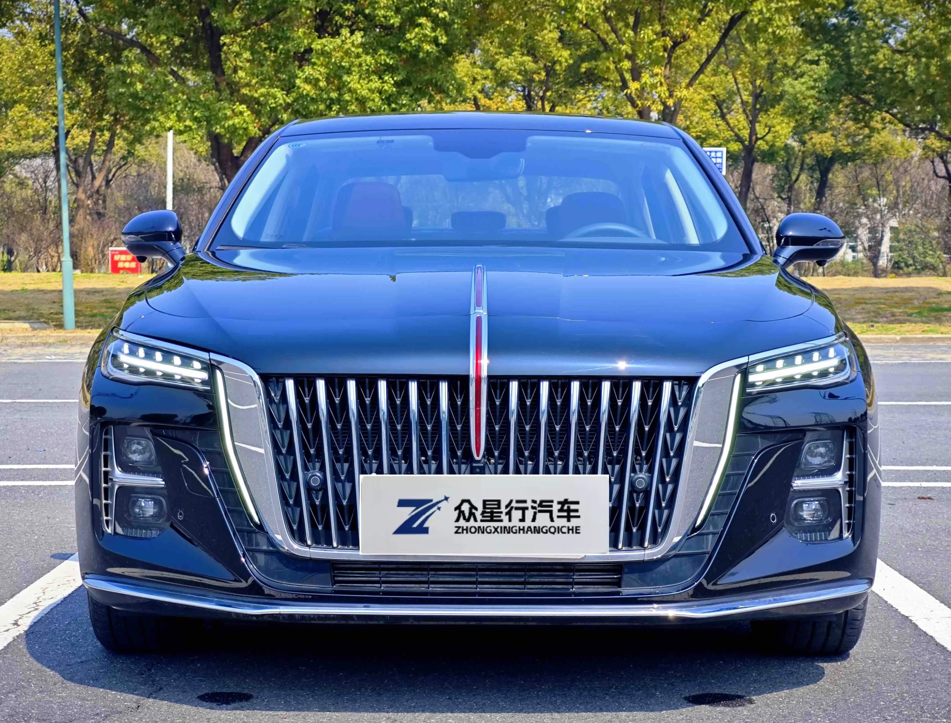 Hongqi H5  из Китая