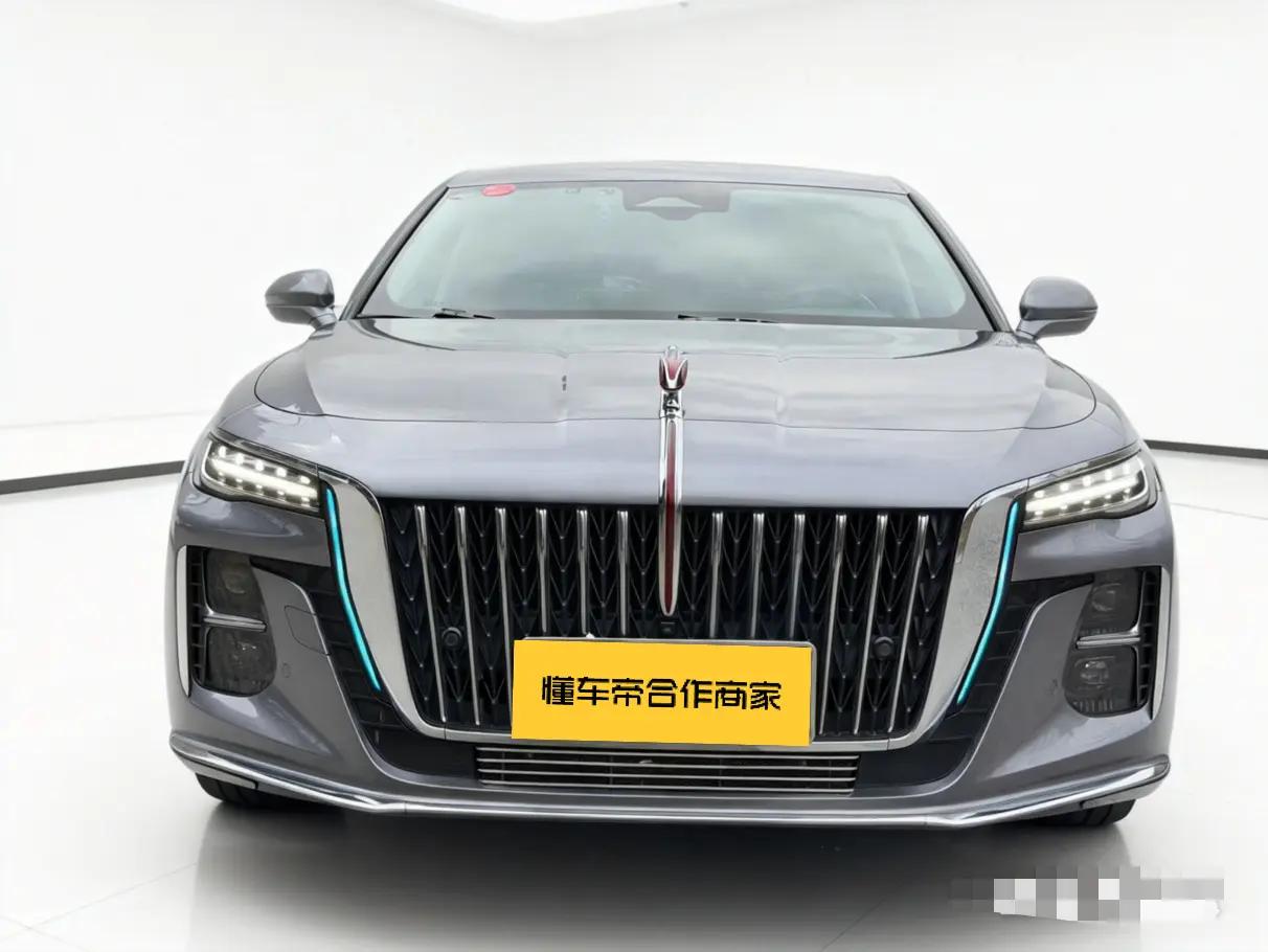 Hongqi H5  из Китая