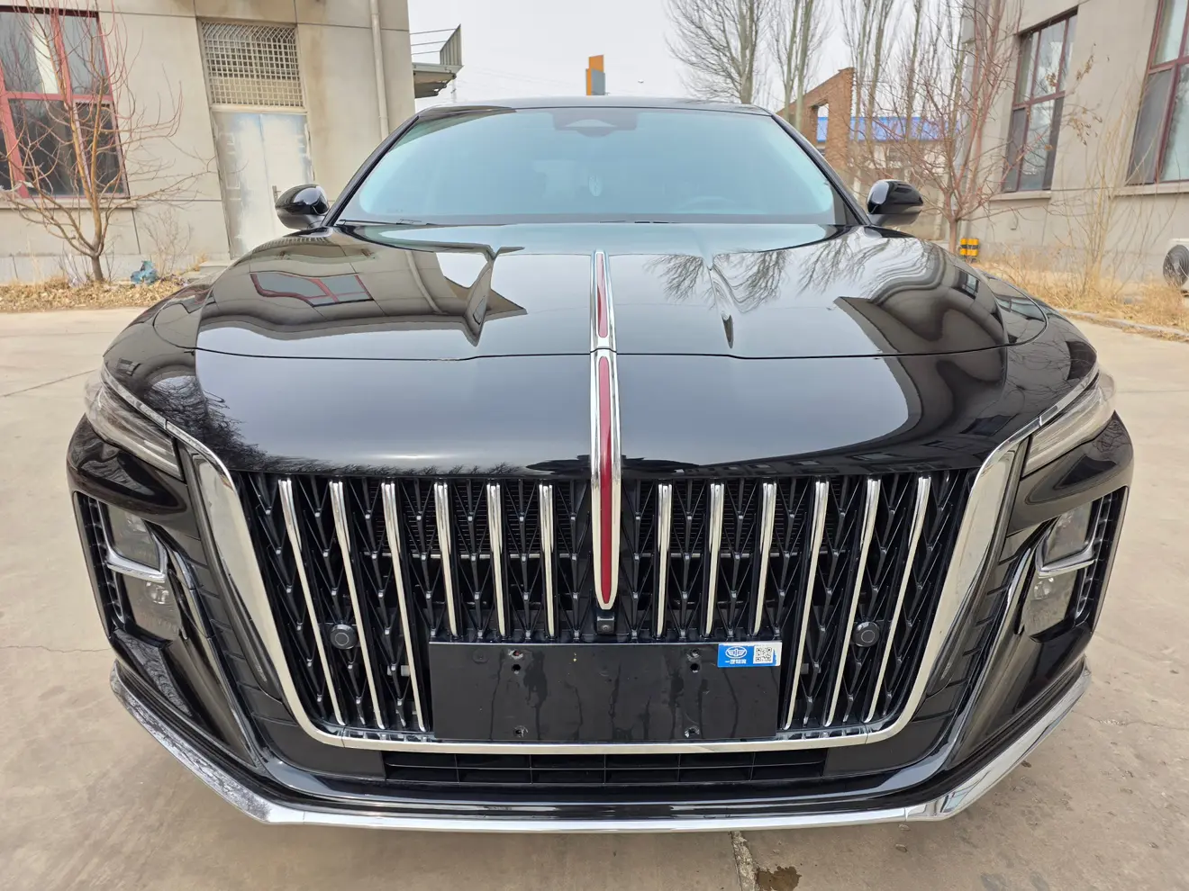 Hongqi H5  из Китая