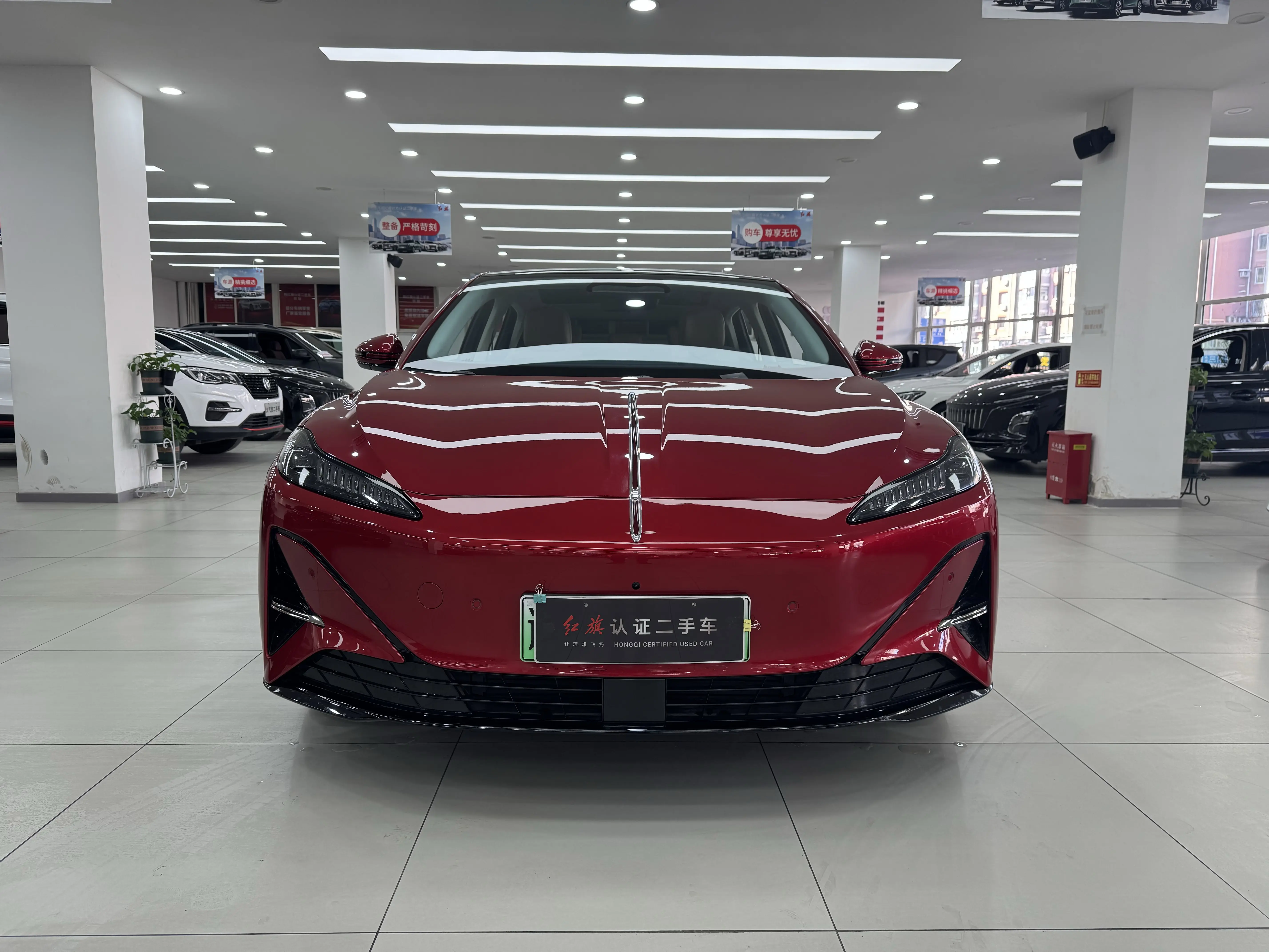 Hongqi Red Flag Tiangong 05  из Китая