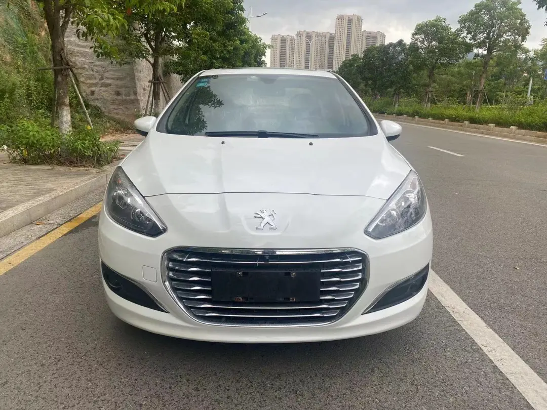 Peugeot 308  из Китая