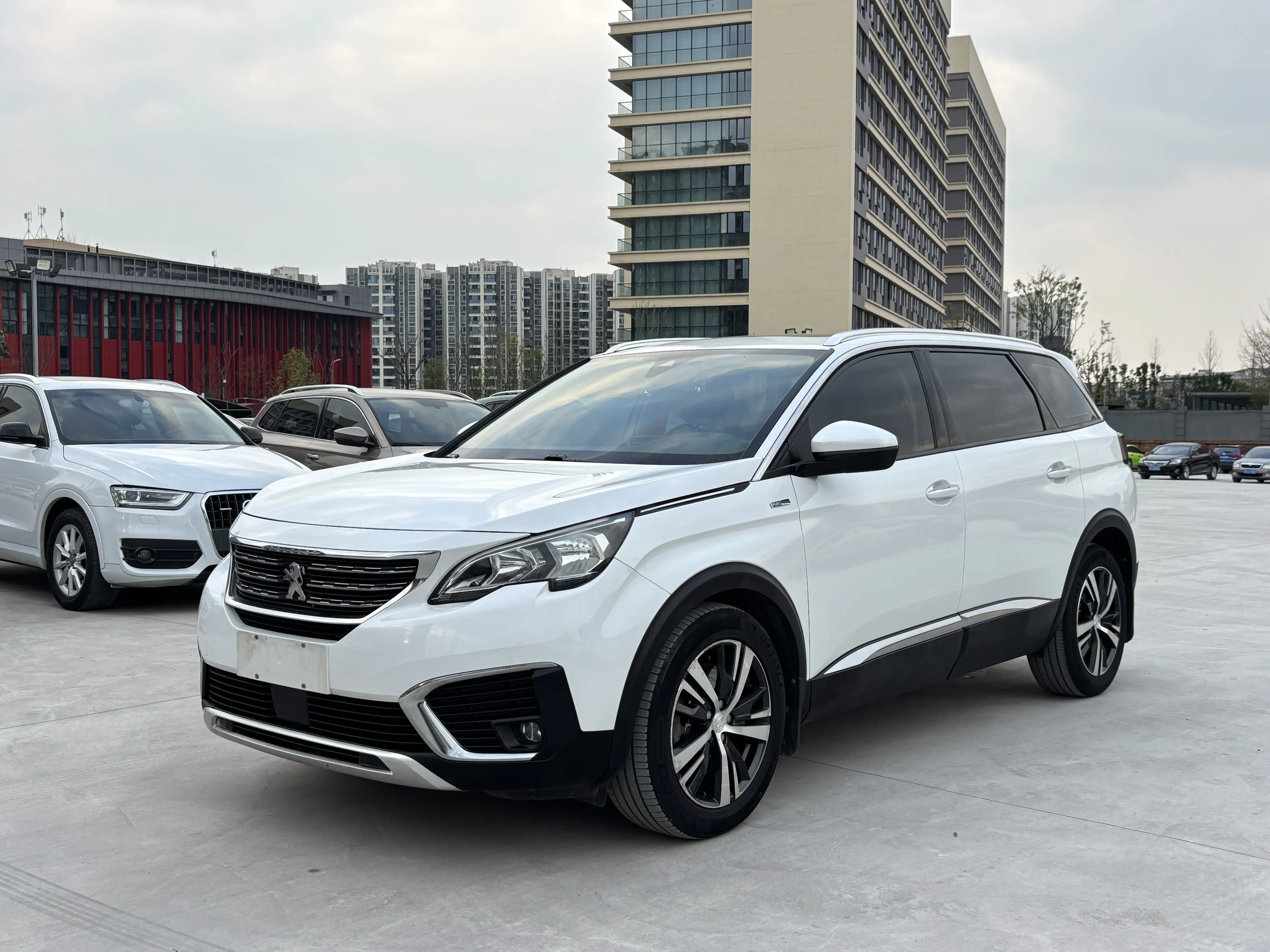 Peugeot 5008