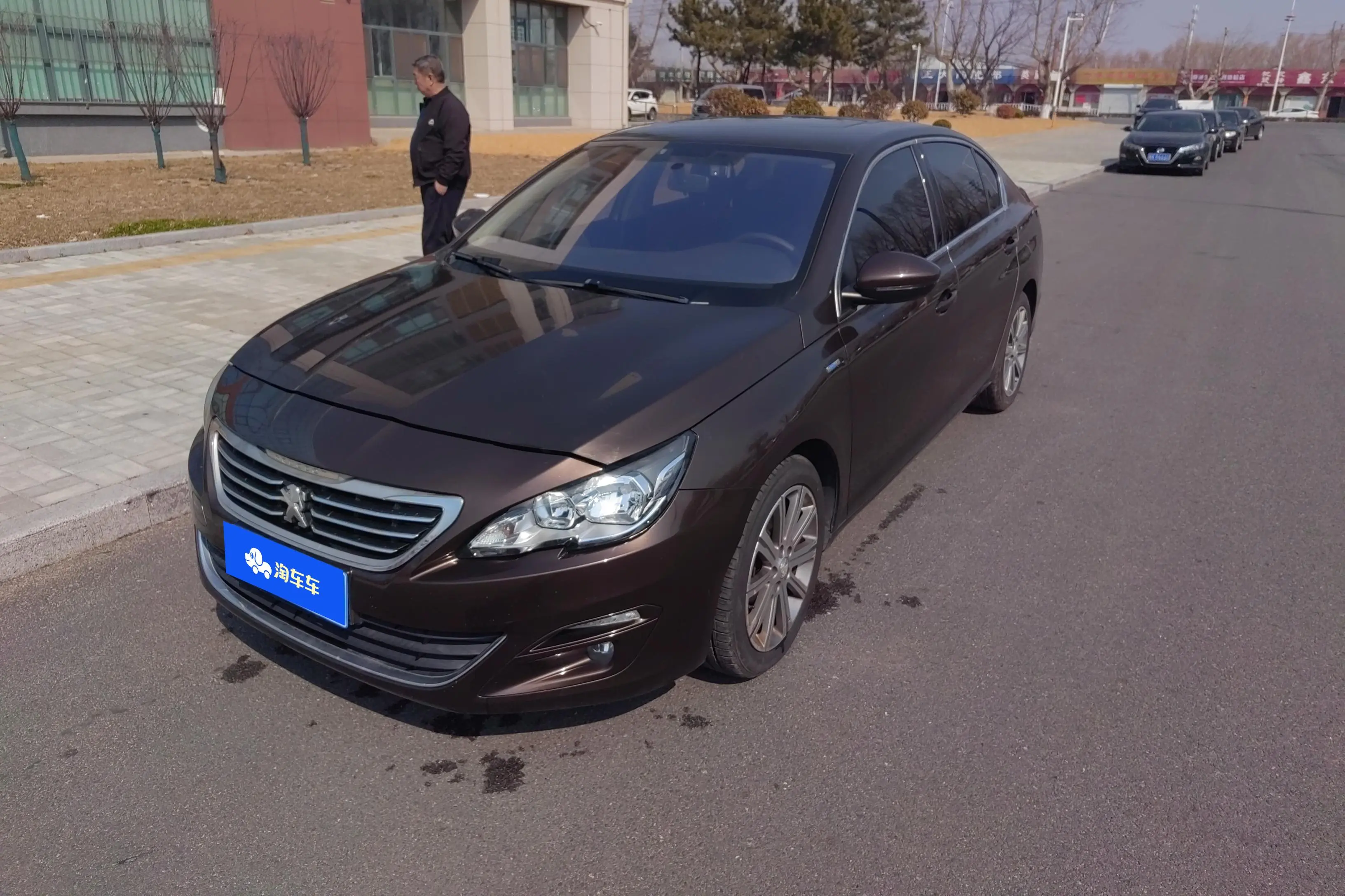 Peugeot 408