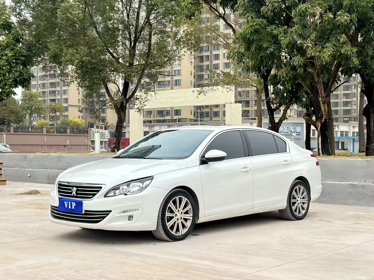 Peugeot 408