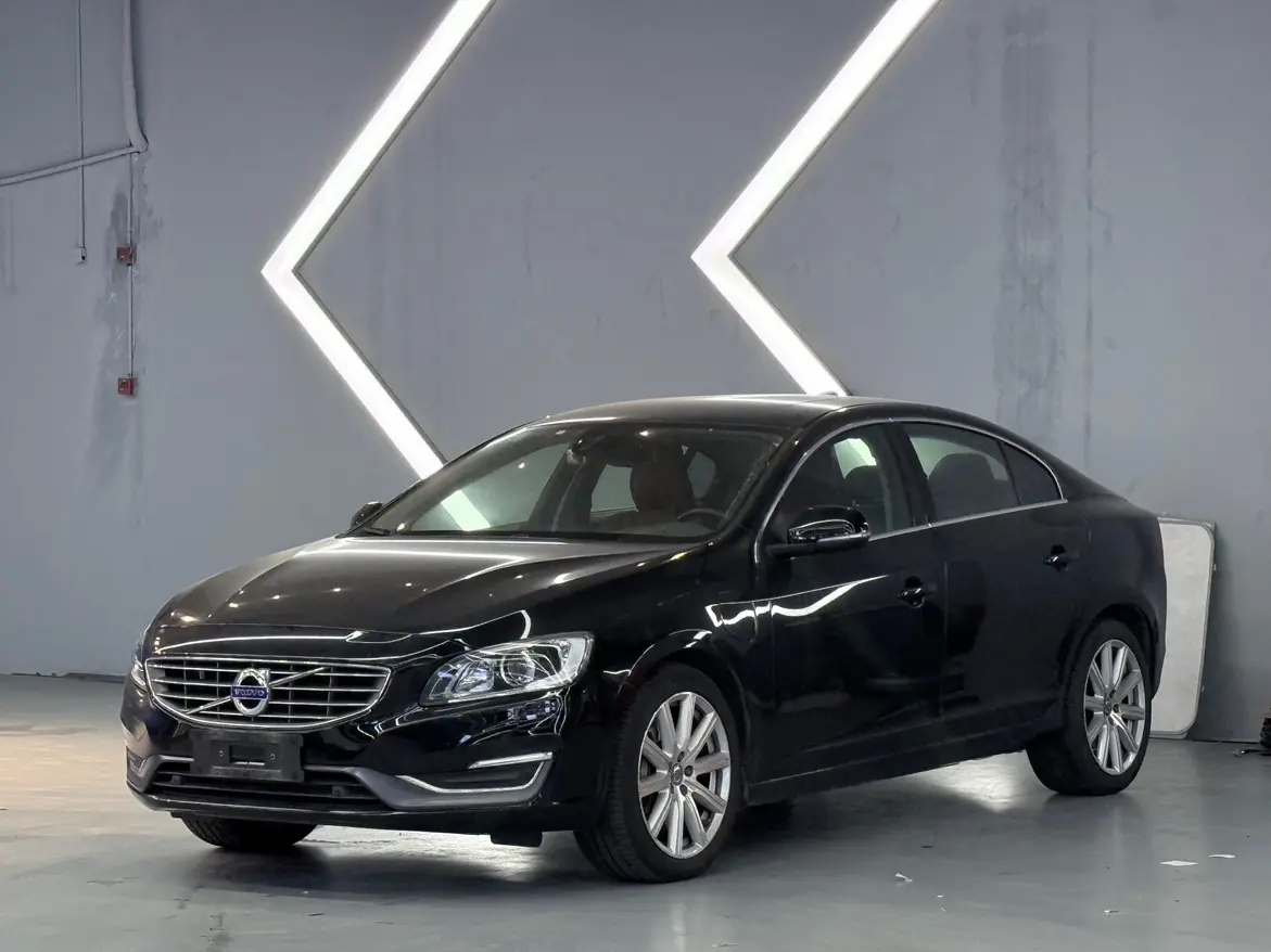 Volvo S60 PHEV