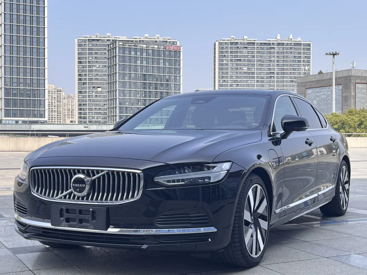 Volvo S90 PHEV