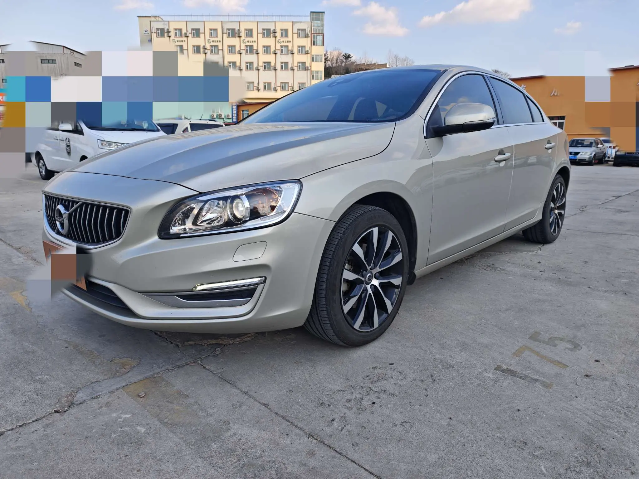 Volvo S60