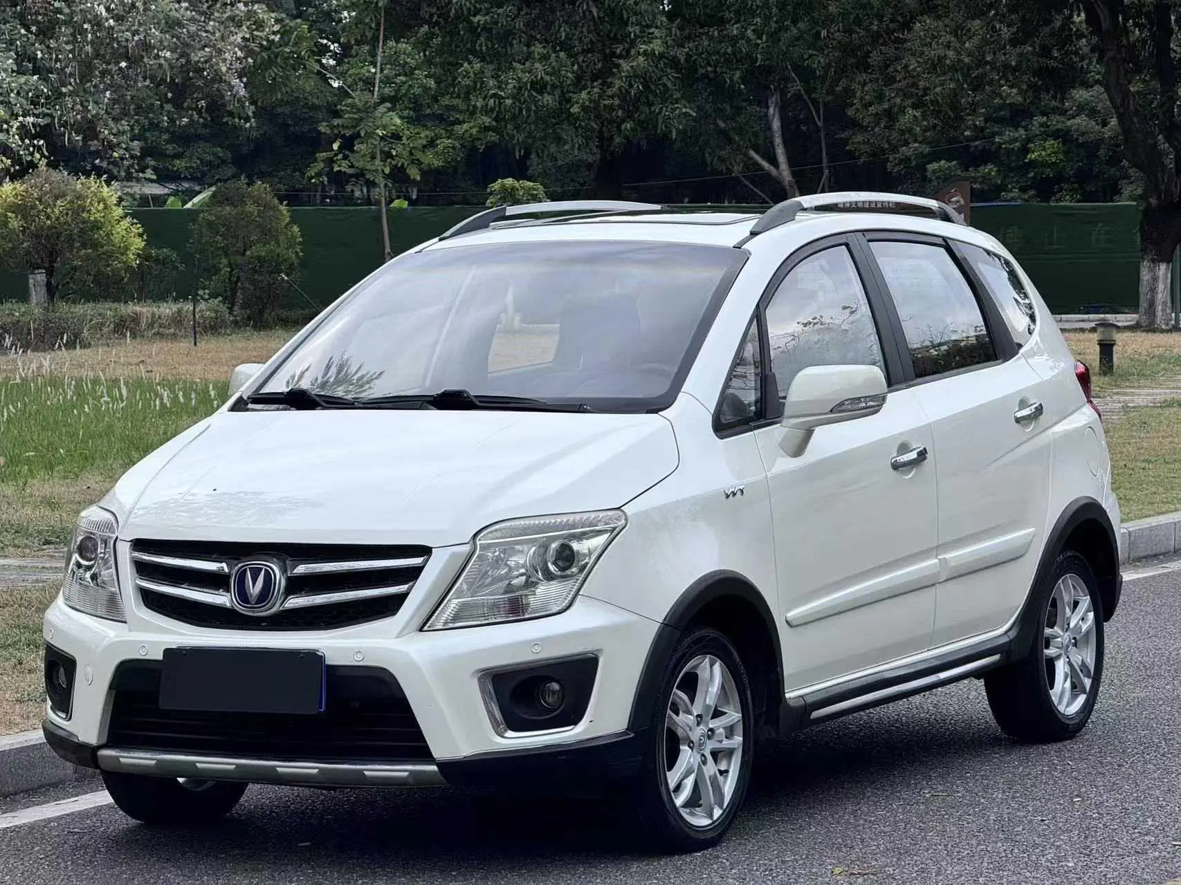Changan CX20  из Китая