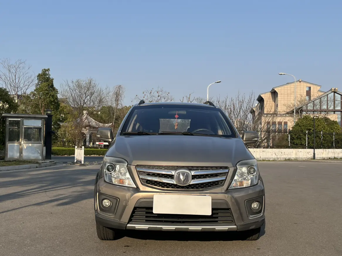 Changan CX20  из Китая