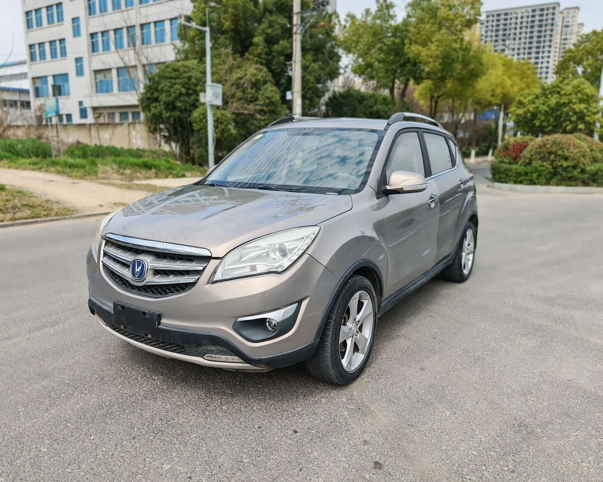 Changan CS35  из Китая