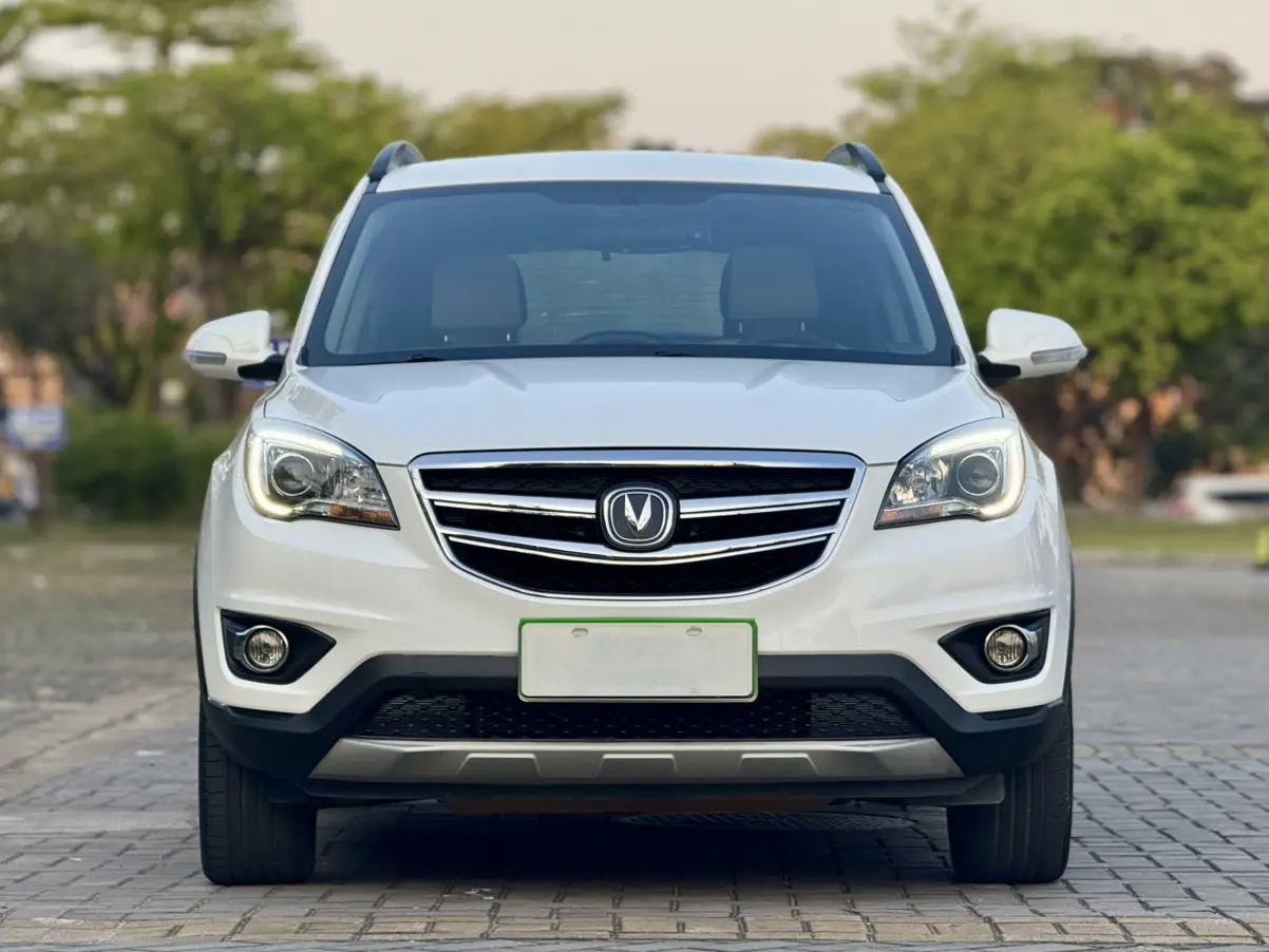 Changan CS35  из Китая