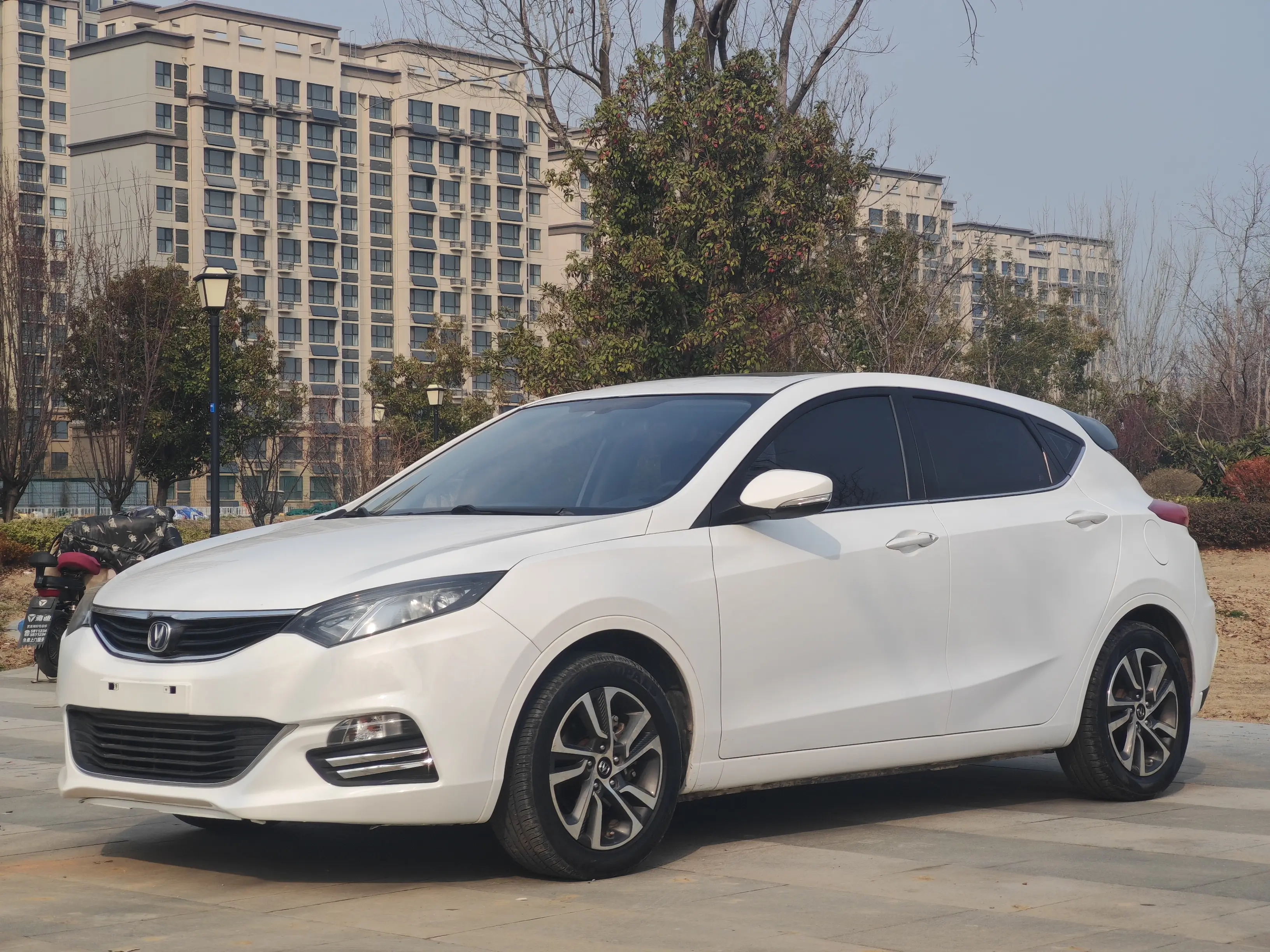 Changan Eado XT  из Китая