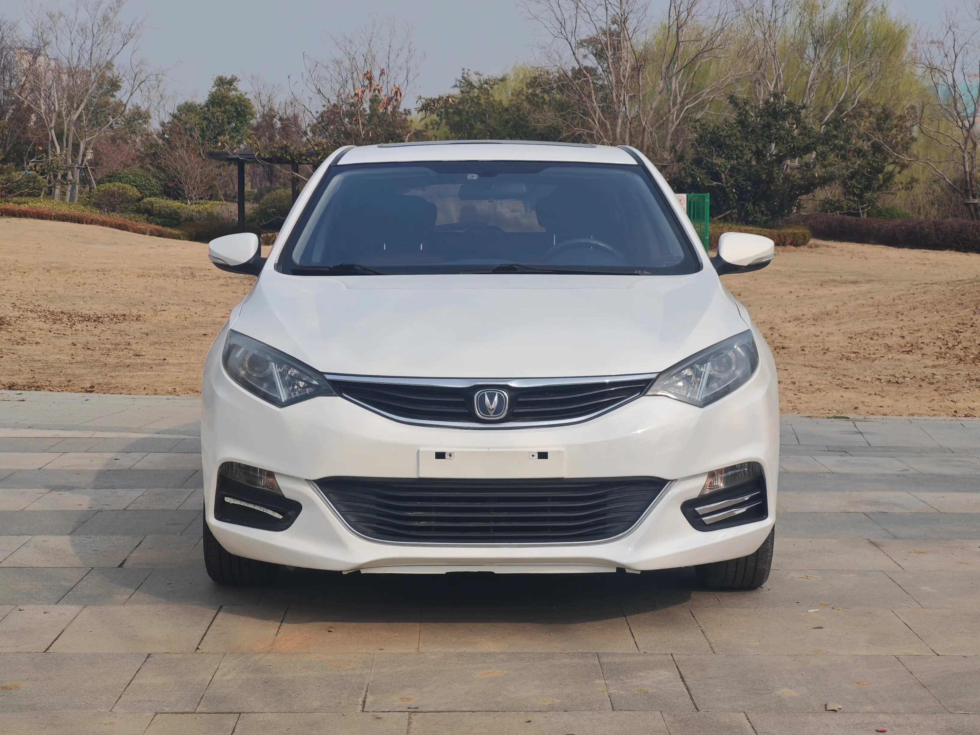 Changan Eado XT  из Китая