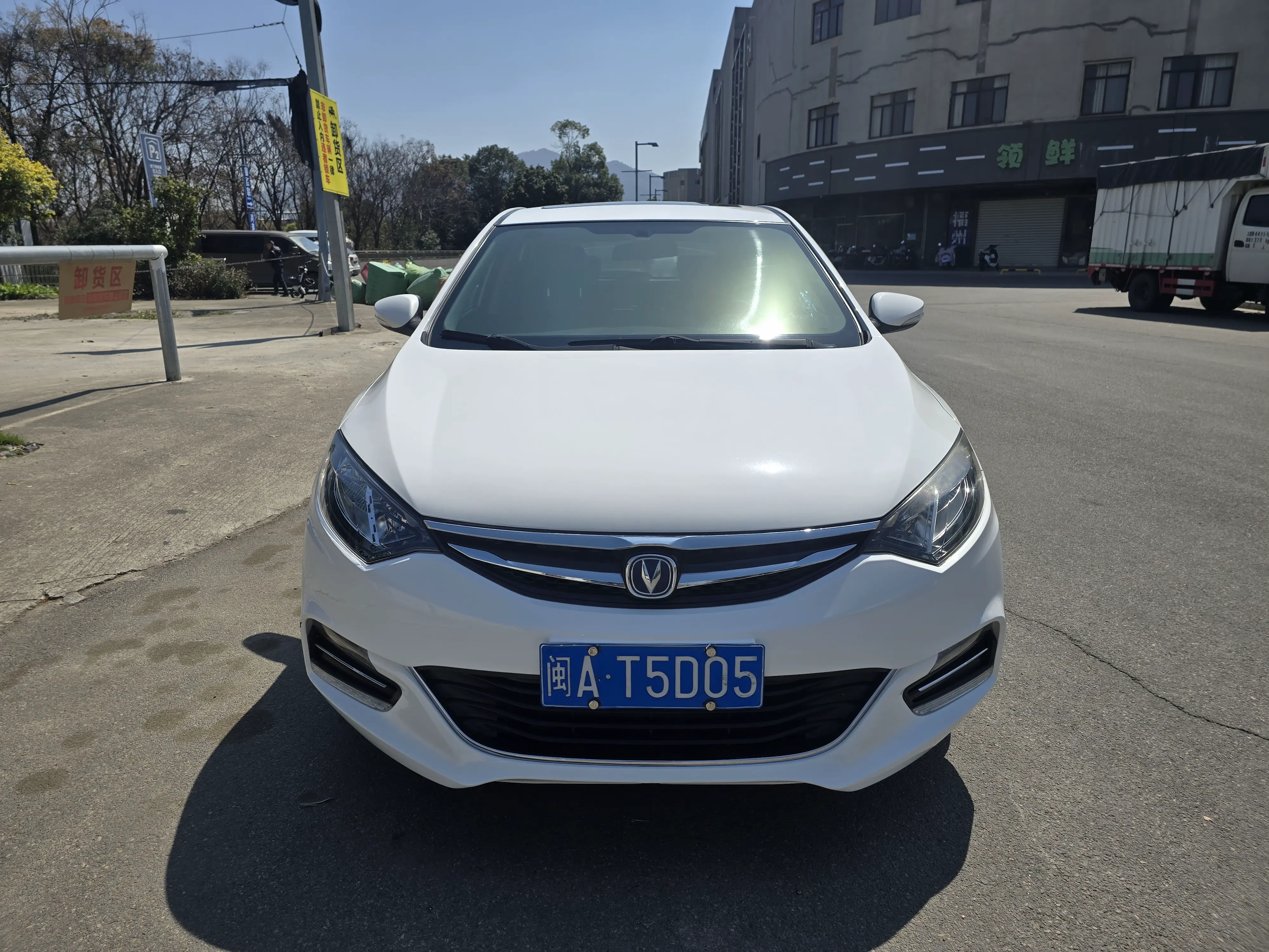 Changan Eado XT  из Китая