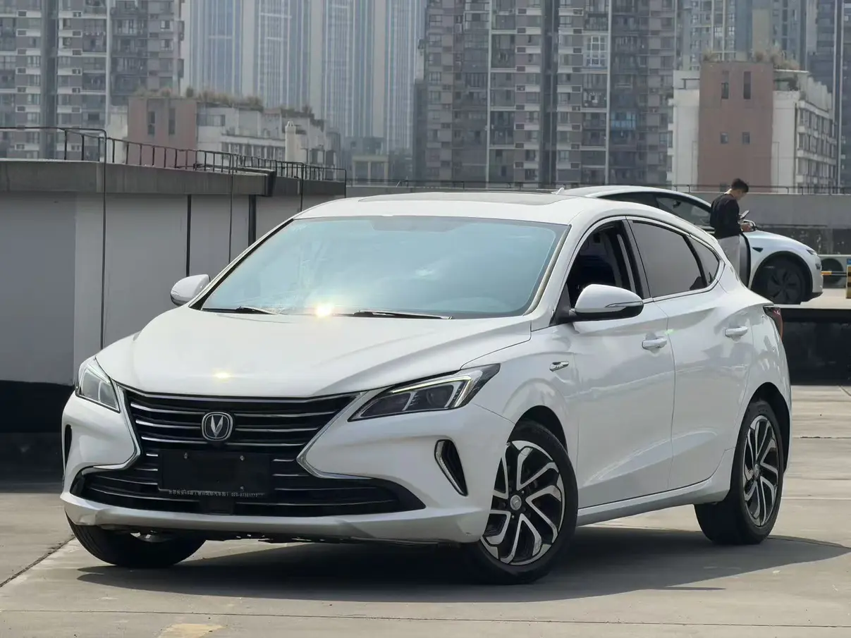 Changan Eado XT  из Китая