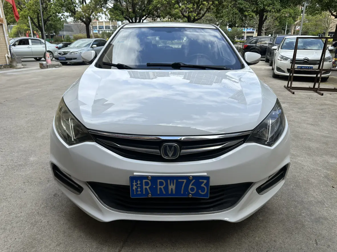 Changan Eado XT  из Китая